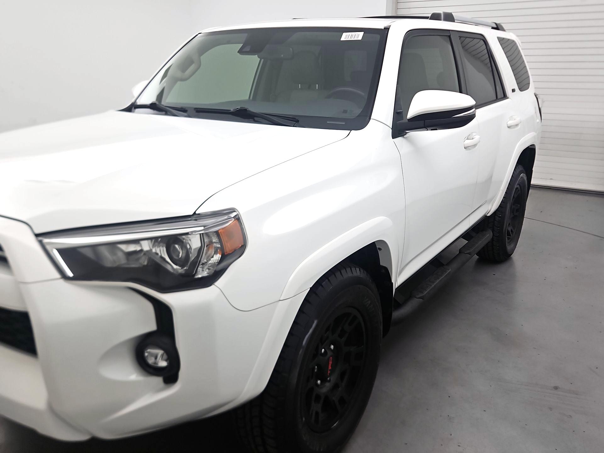 Thumbnail: 2023 Toyota 4Runner - 3