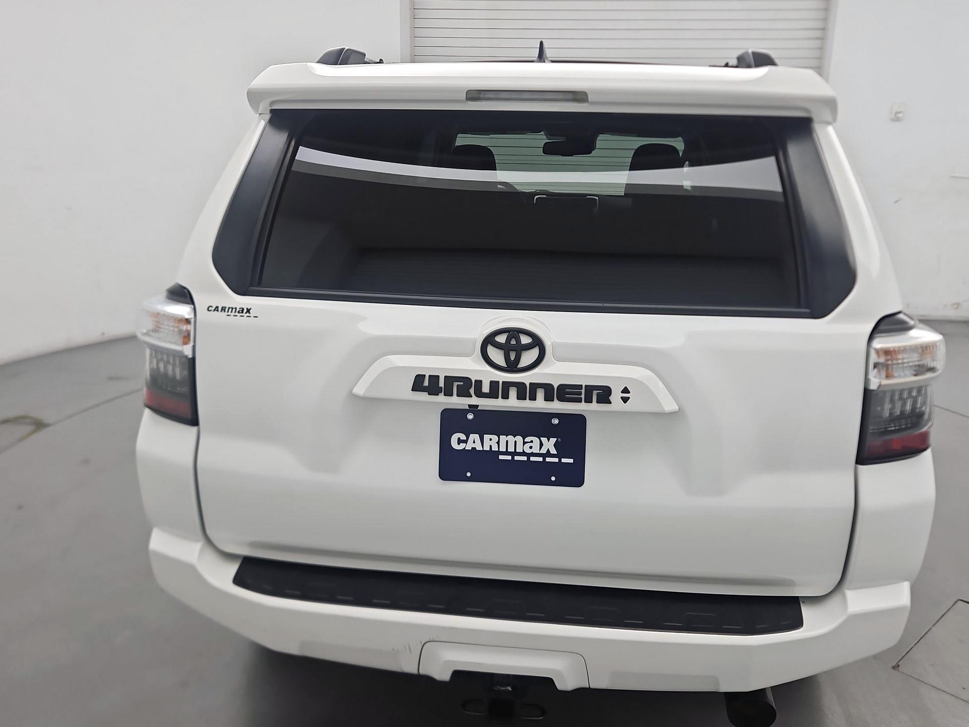 Thumbnail: 2023 Toyota 4Runner - 6