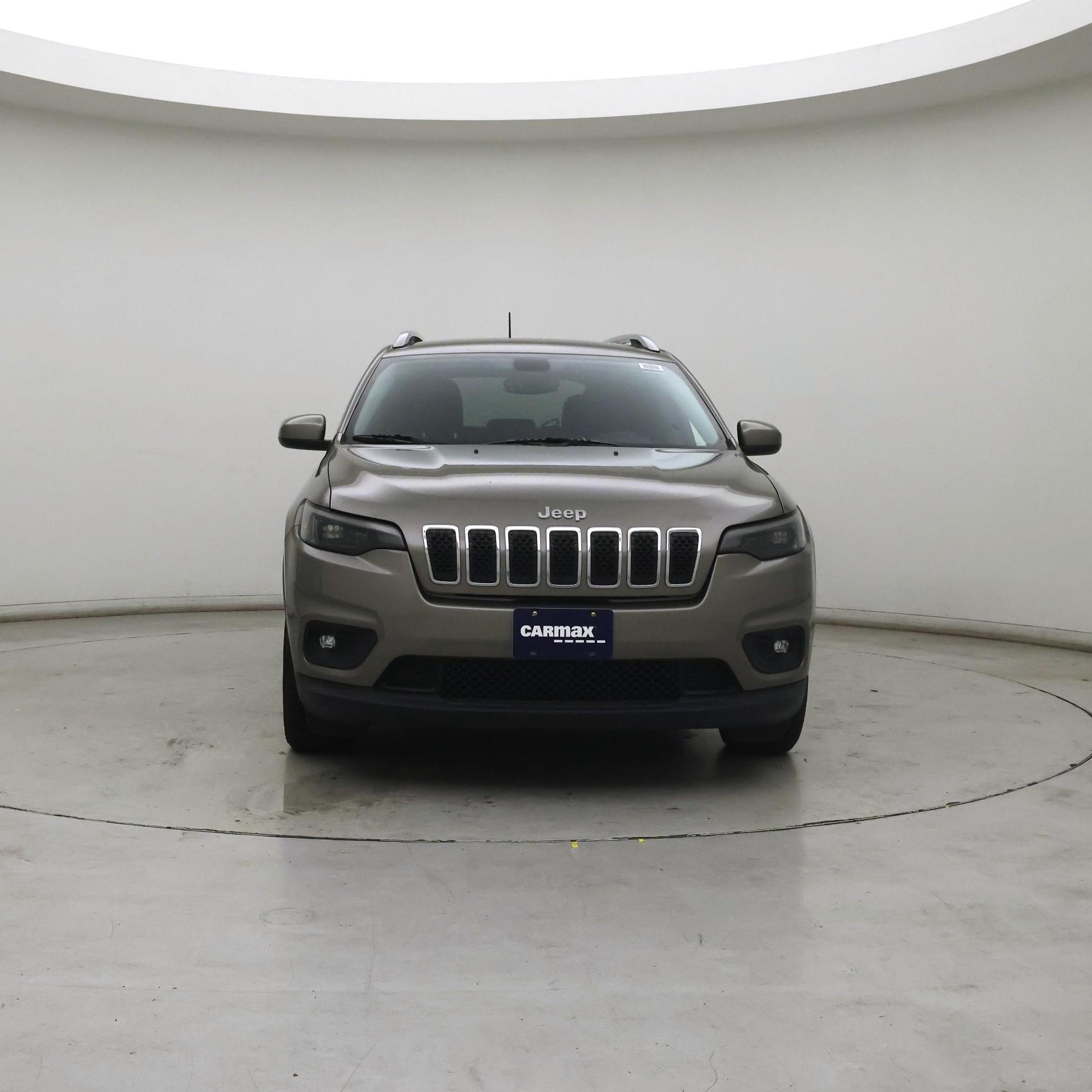 Thumbnail: 2019 Jeep Cherokee - 5