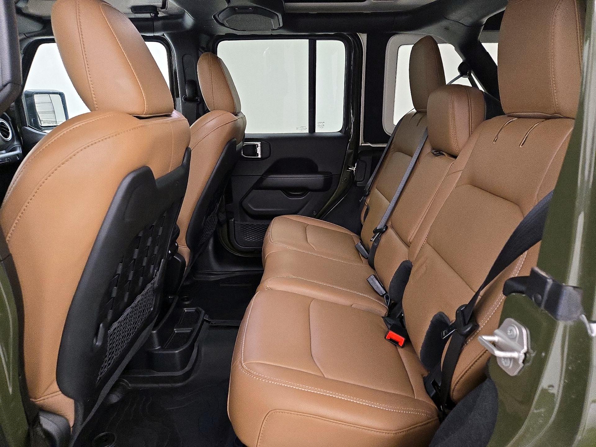 Thumbnail: 2023 Jeep Wrangler - 20