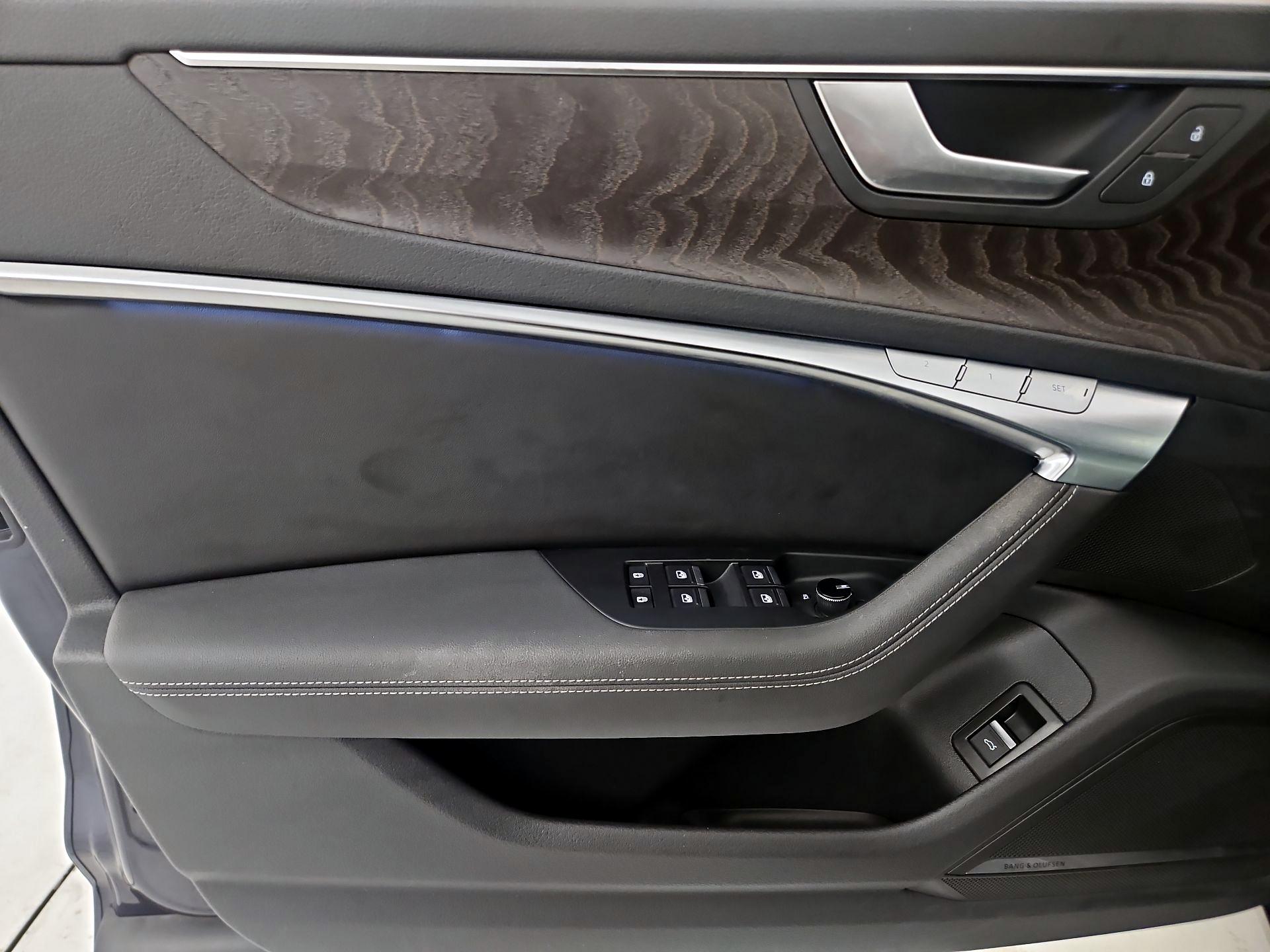 Thumbnail: 2021 Audi A6 - 10