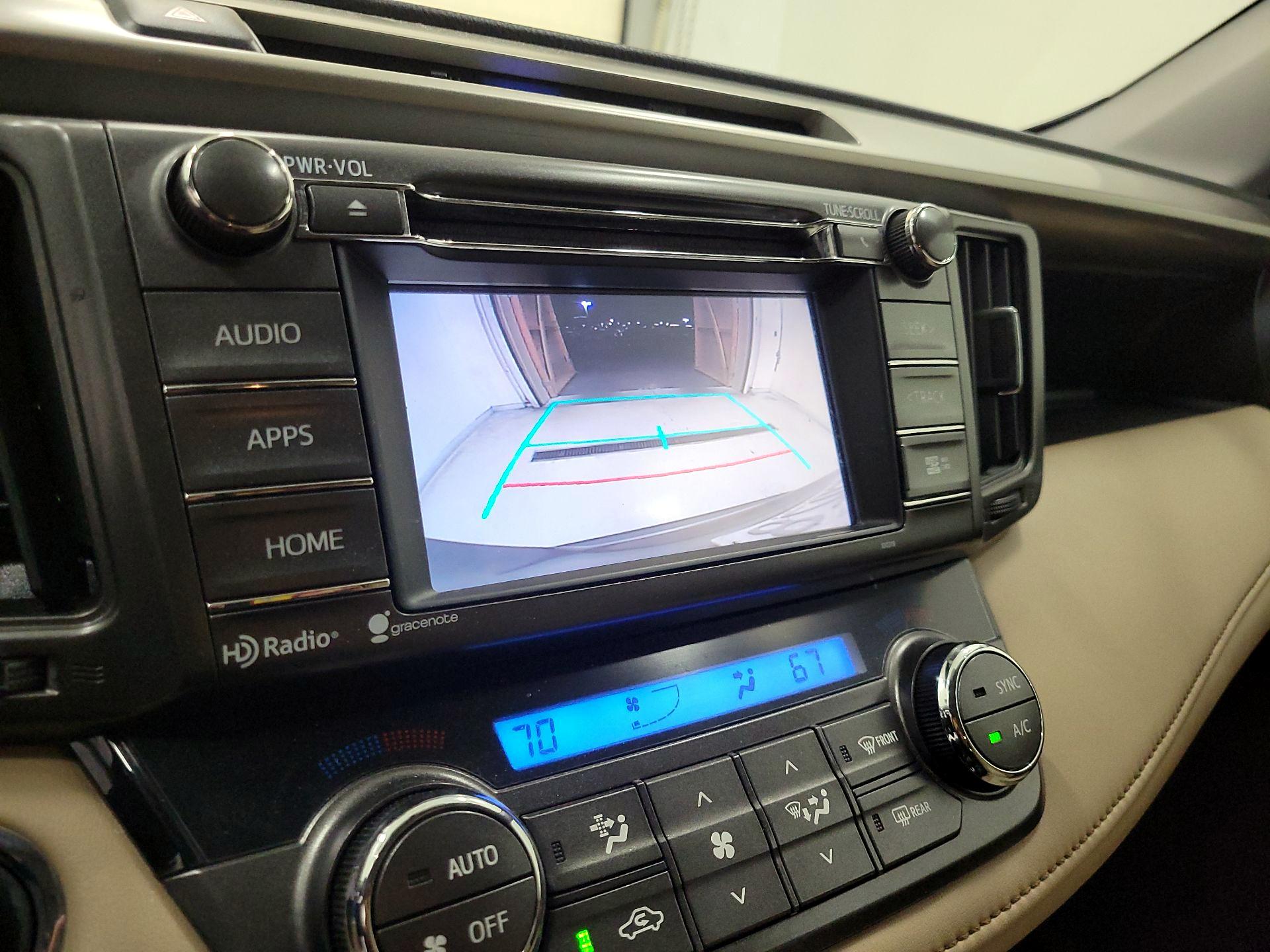 Thumbnail: 2015 Toyota RAV4 - 14