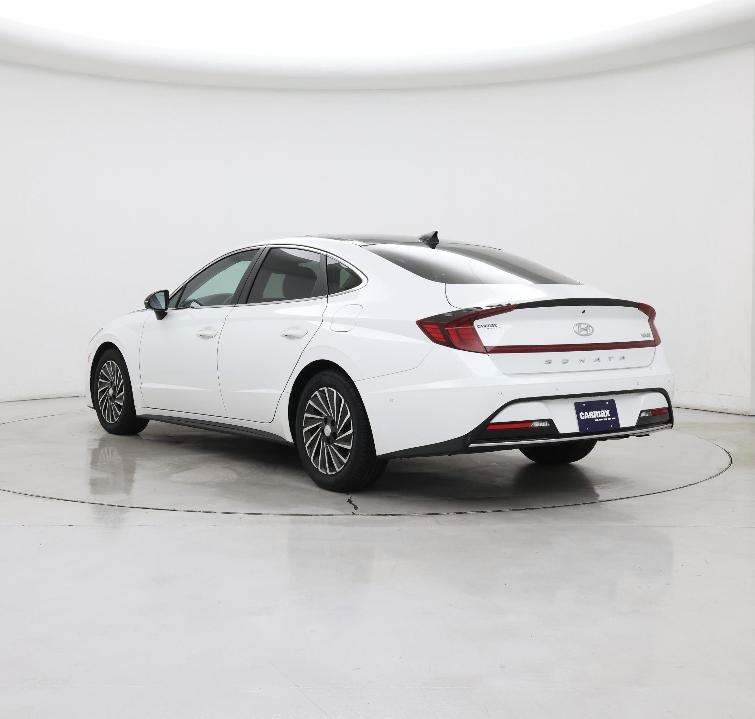 Thumbnail: 2023 Hyundai Sonata - 2