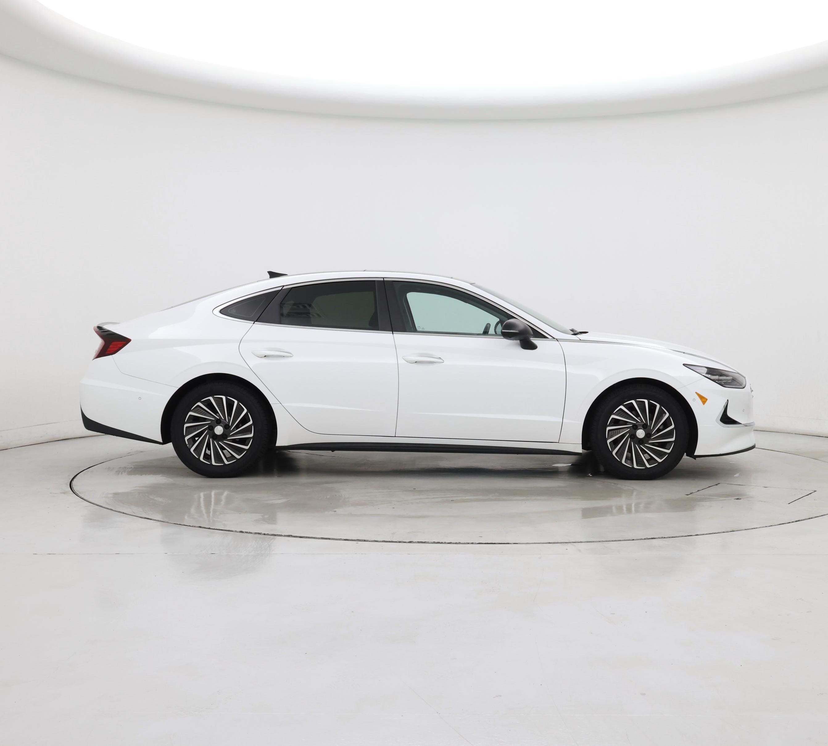 Thumbnail: 2023 Hyundai Sonata - 7