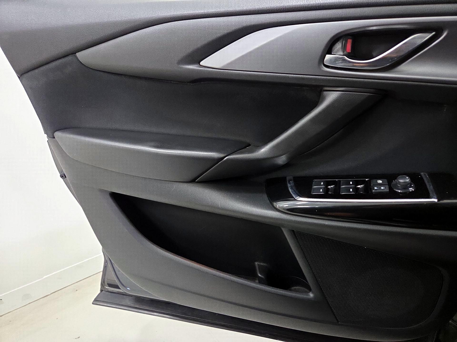Thumbnail: 2021 Mazda CX-9 - 12