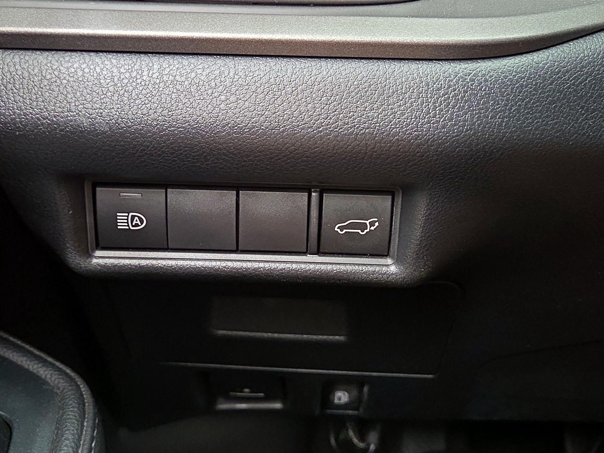 Thumbnail: 2024 Toyota Highlander - 13