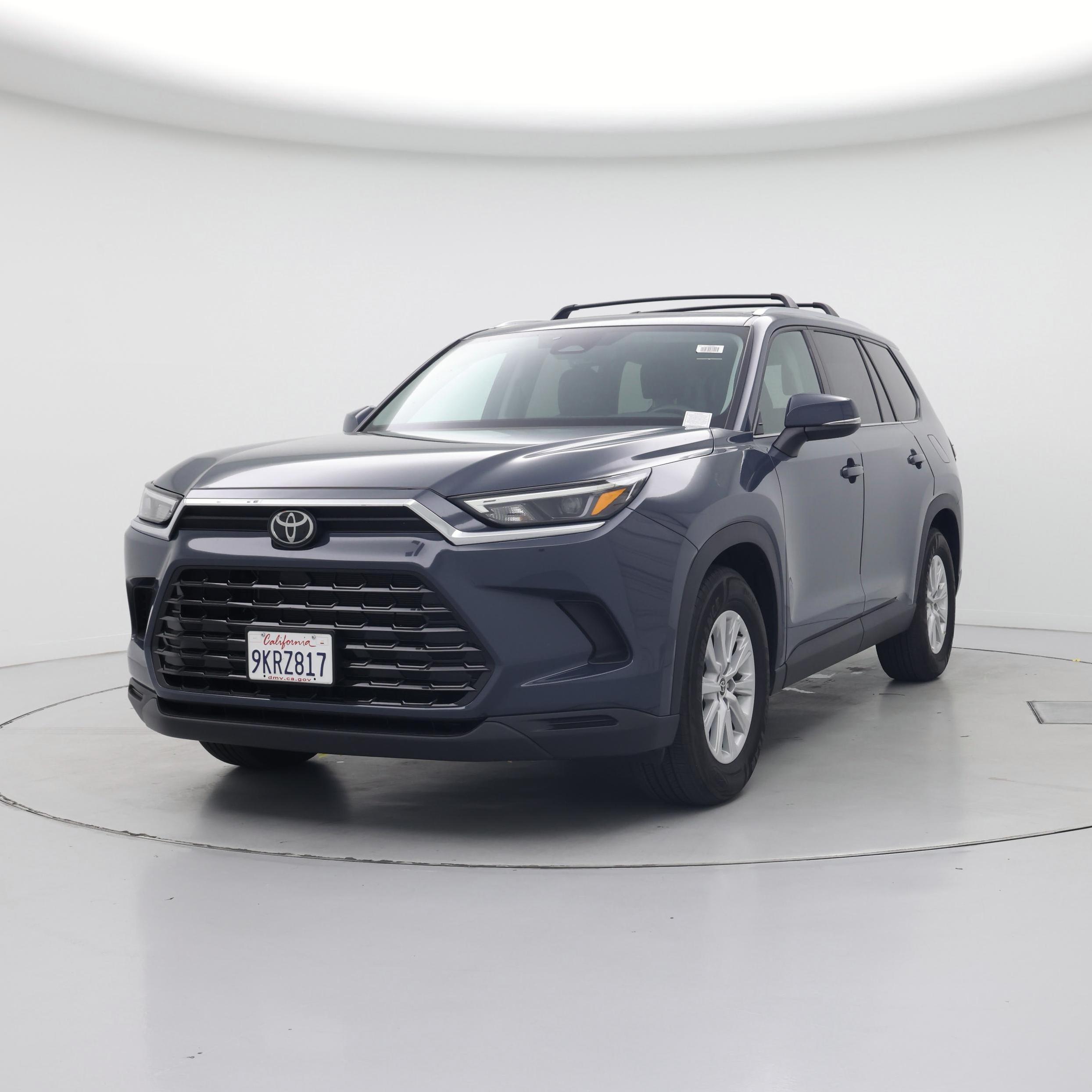 Thumbnail: 2024 Toyota Highlander - 4