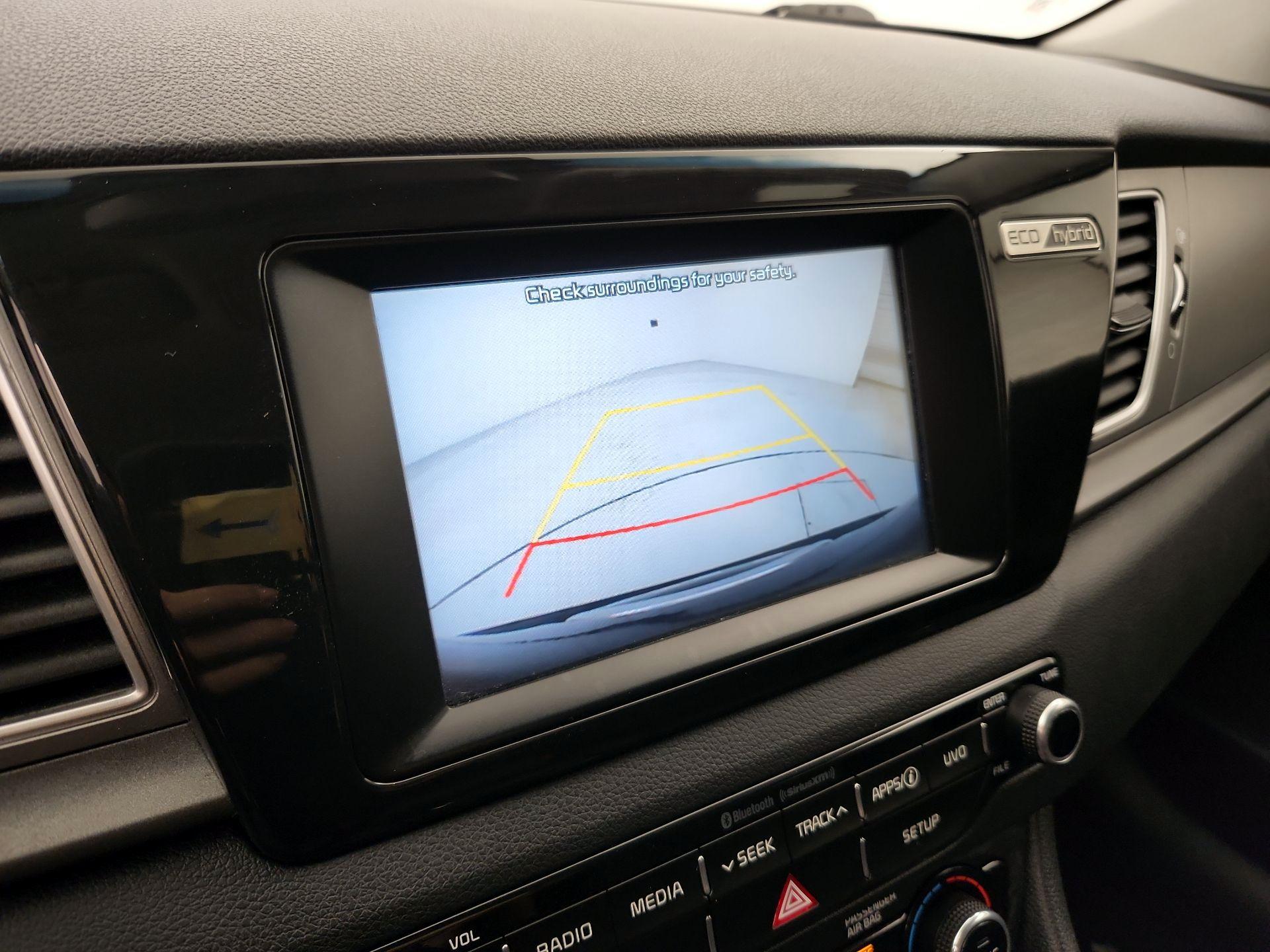 Thumbnail: 2019 Kia Niro - 14