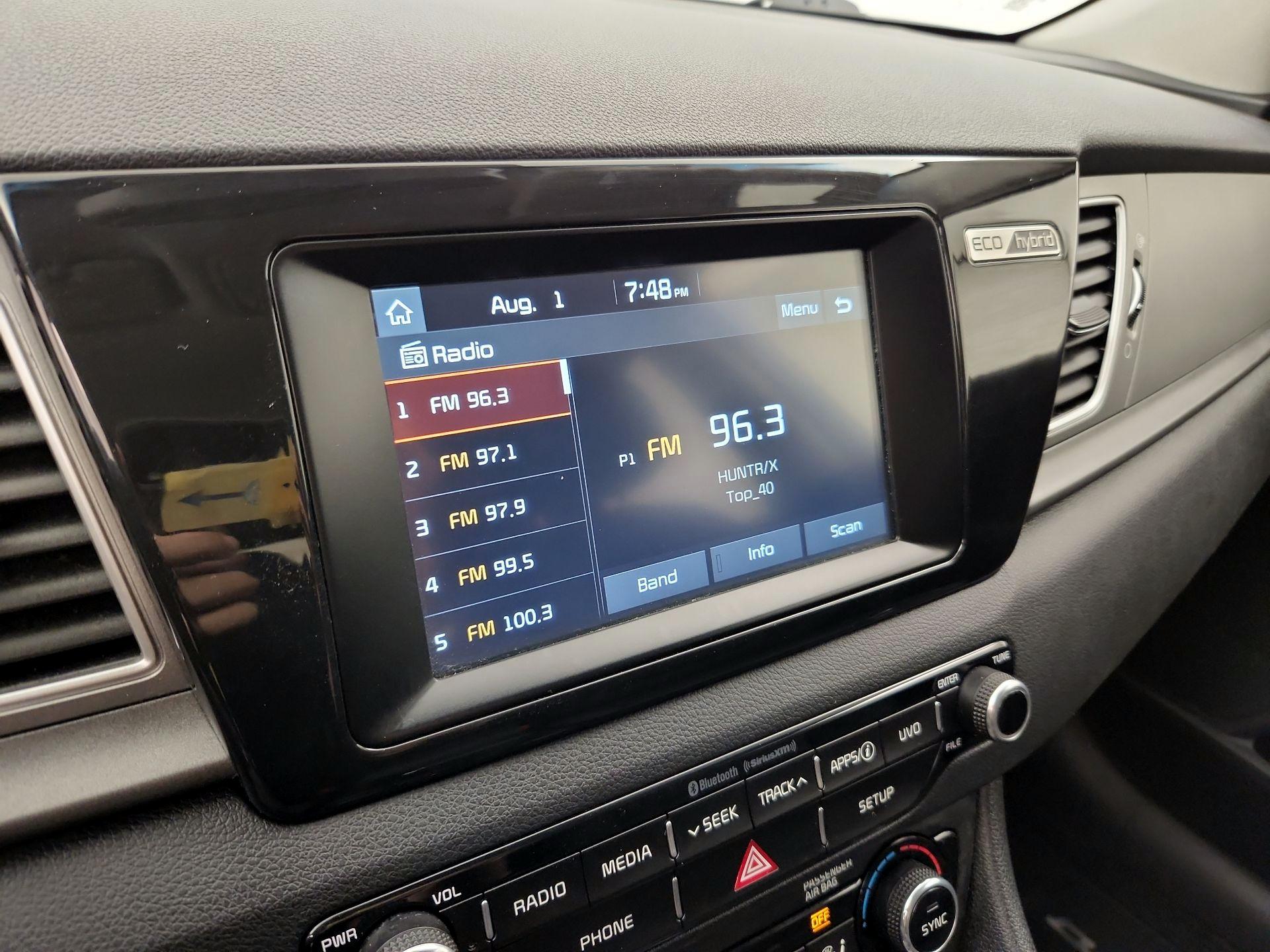 Thumbnail: 2019 Kia Niro - 15