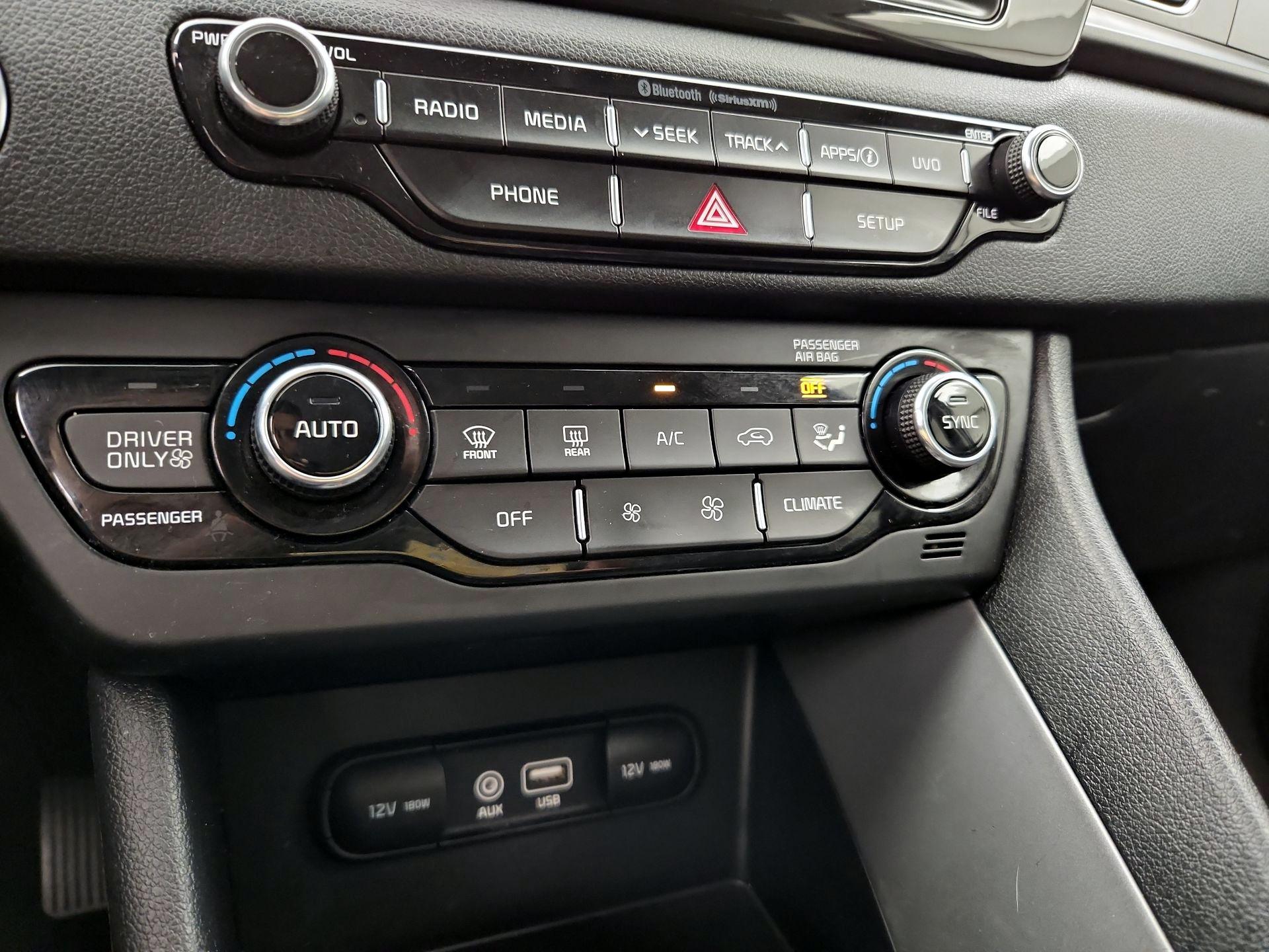 Thumbnail: 2019 Kia Niro - 16