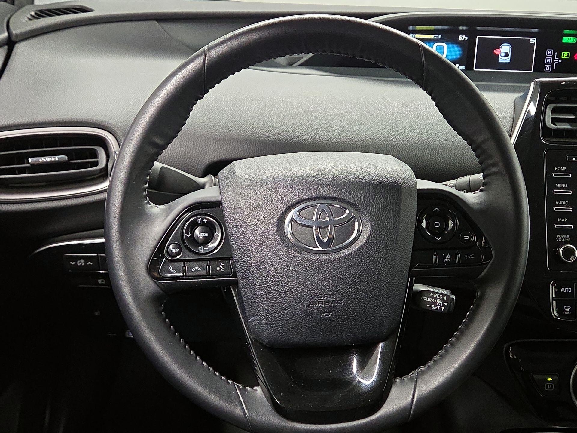 Thumbnail: 2022 Toyota Prius Prime - 10