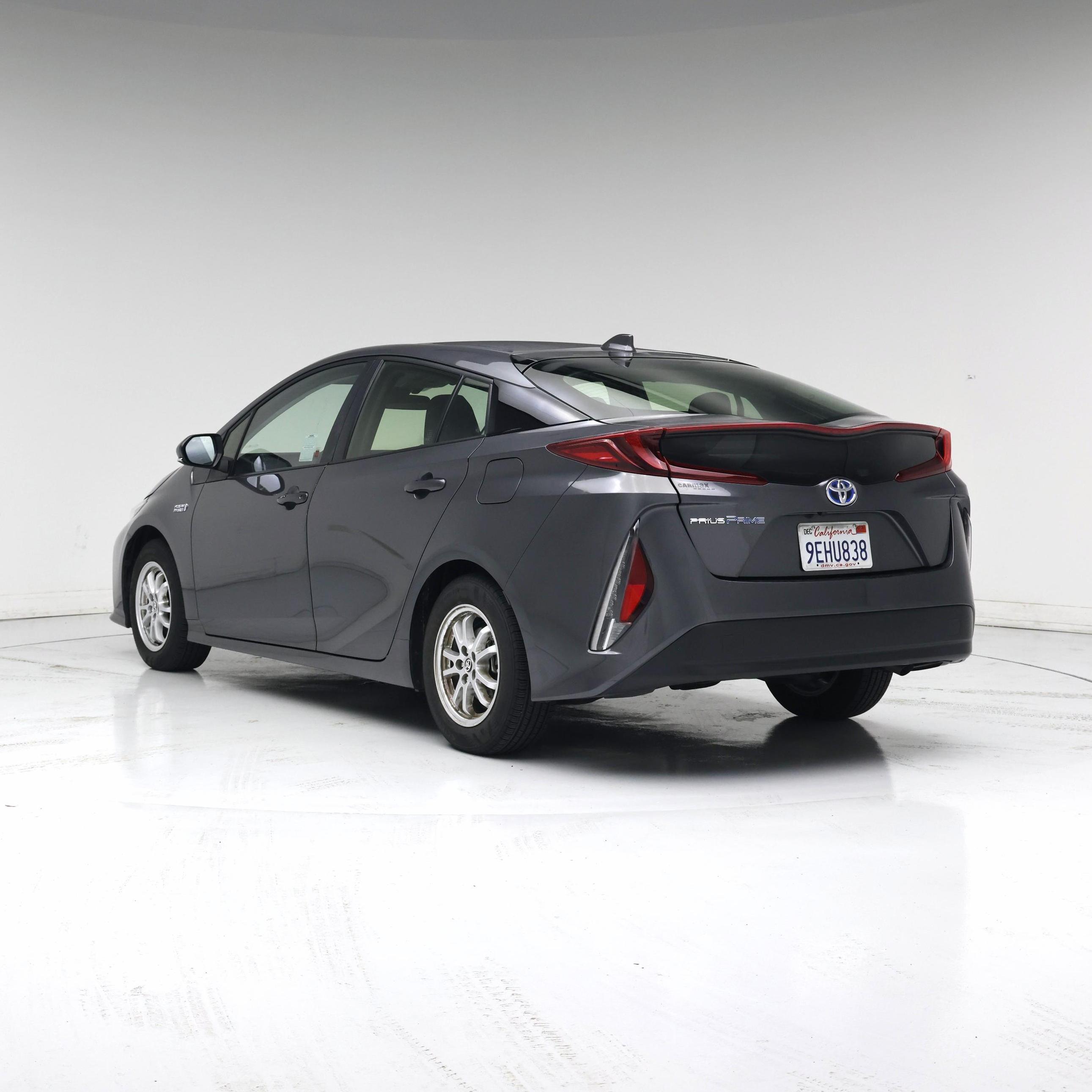 Thumbnail: 2022 Toyota Prius Prime - 2