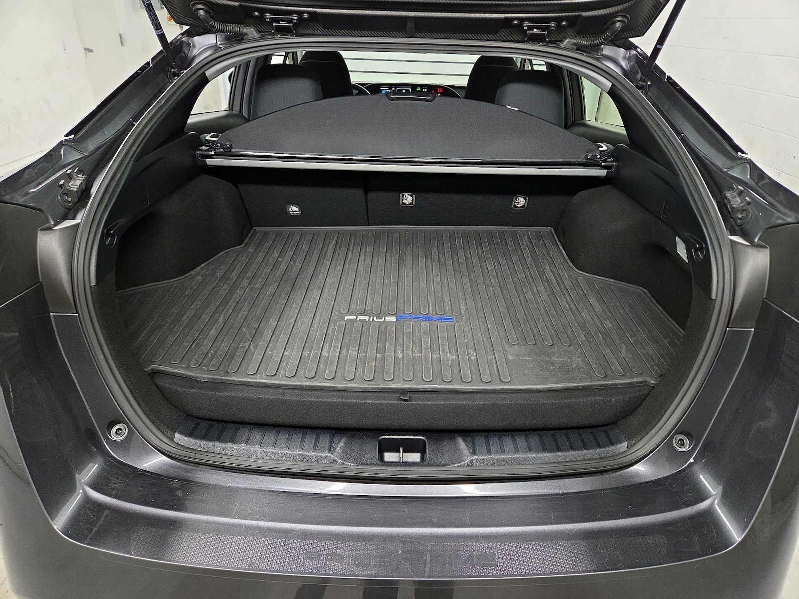 2022 Toyota Prius Prime LE - Photo 20