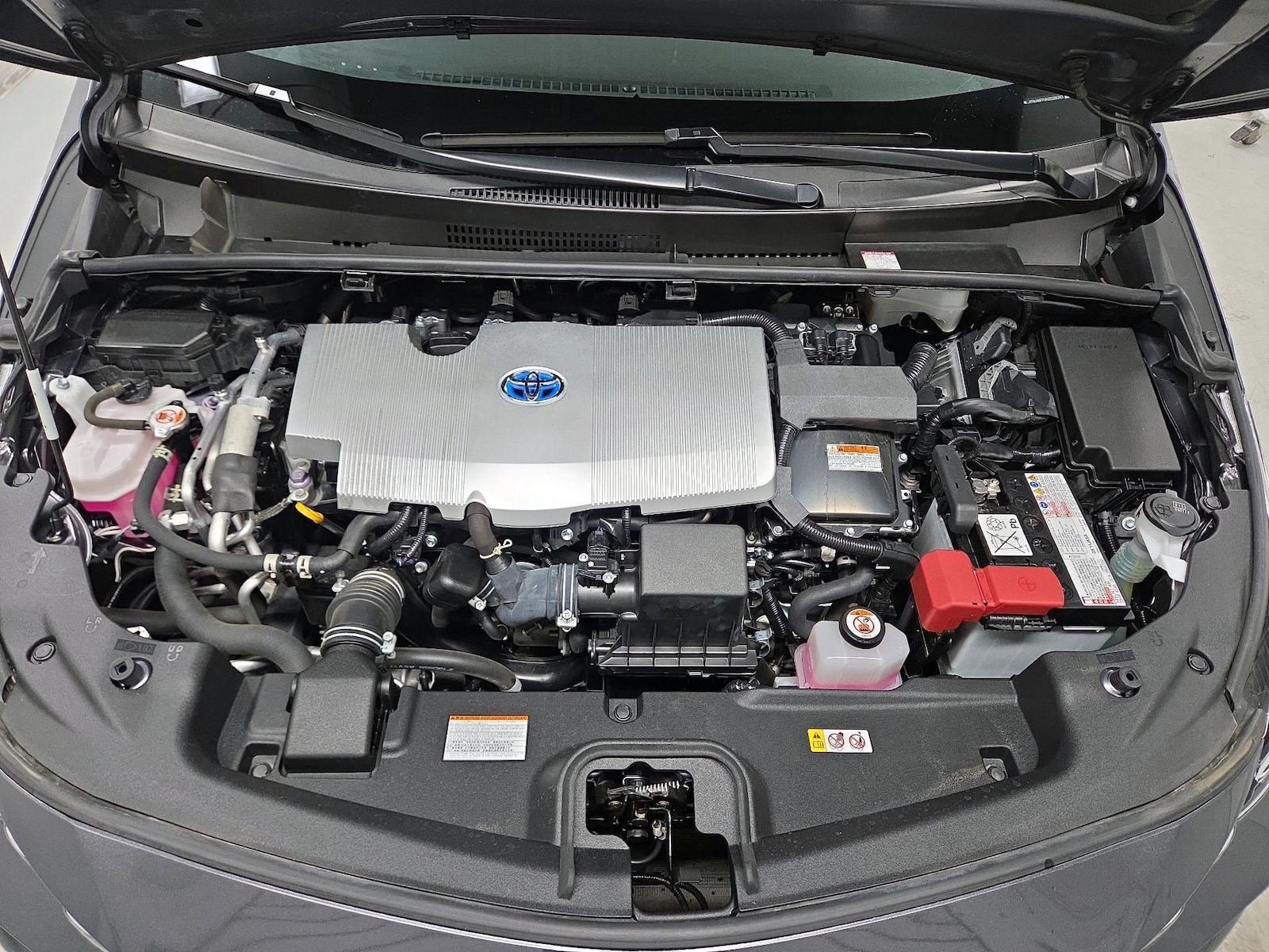 2022 Toyota Prius Prime LE - Photo 21