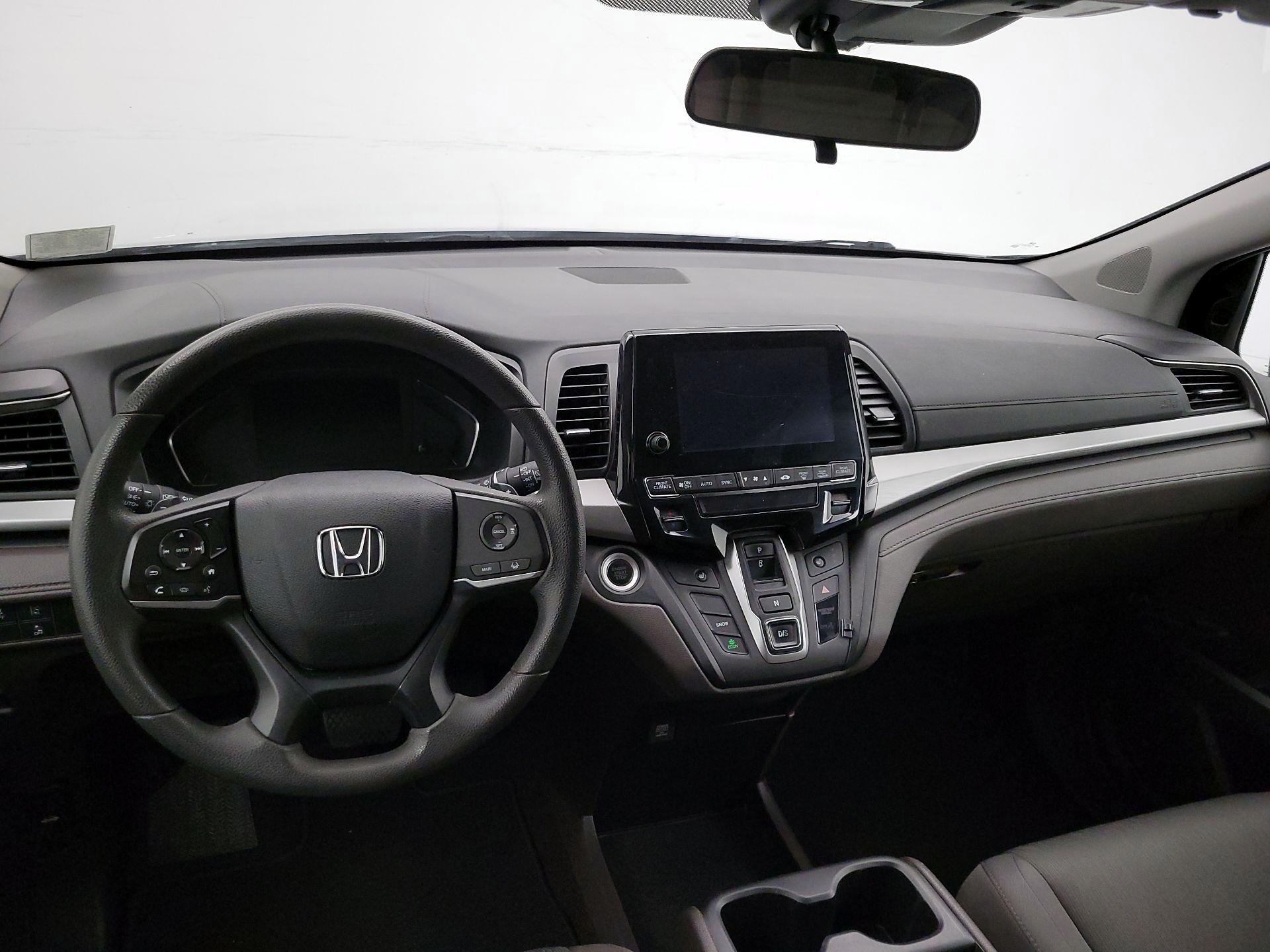Thumbnail: 2019 Honda Odyssey - 9