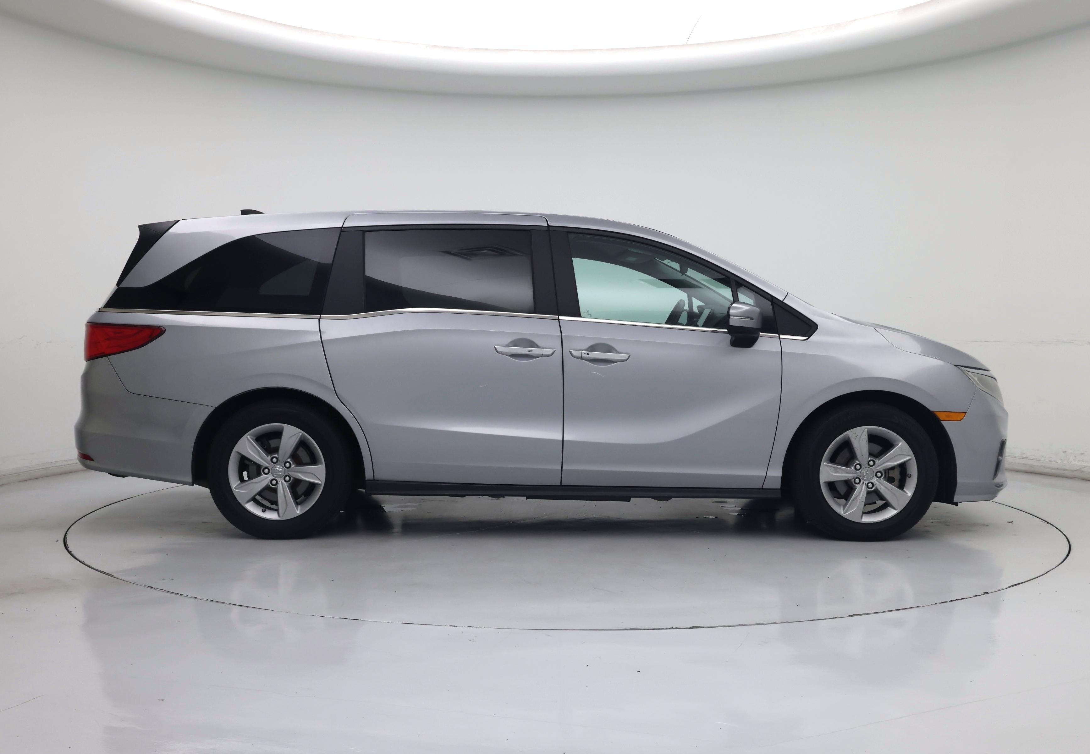 Thumbnail: 2019 Honda Odyssey - 7