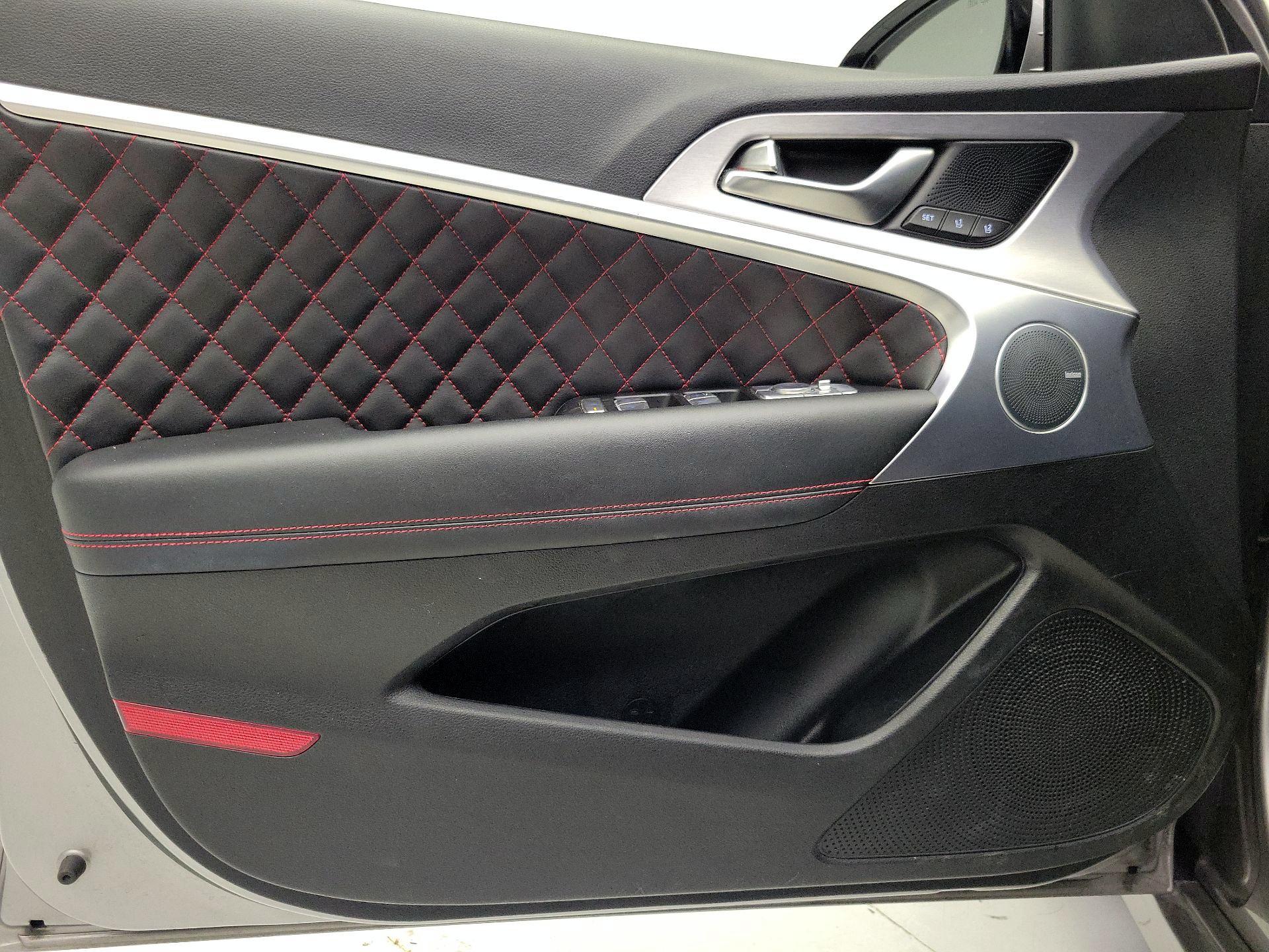 Thumbnail: 2021 Genesis G70 - 12