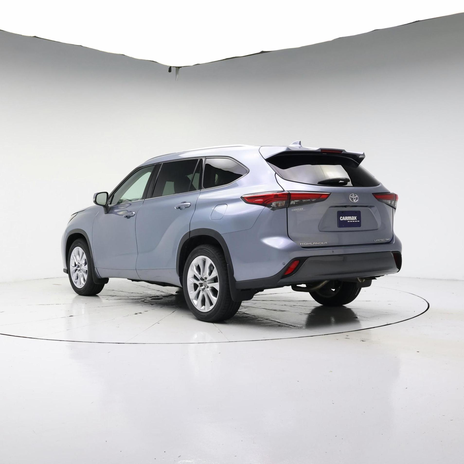 Thumbnail: 2021 Toyota Highlander - 2