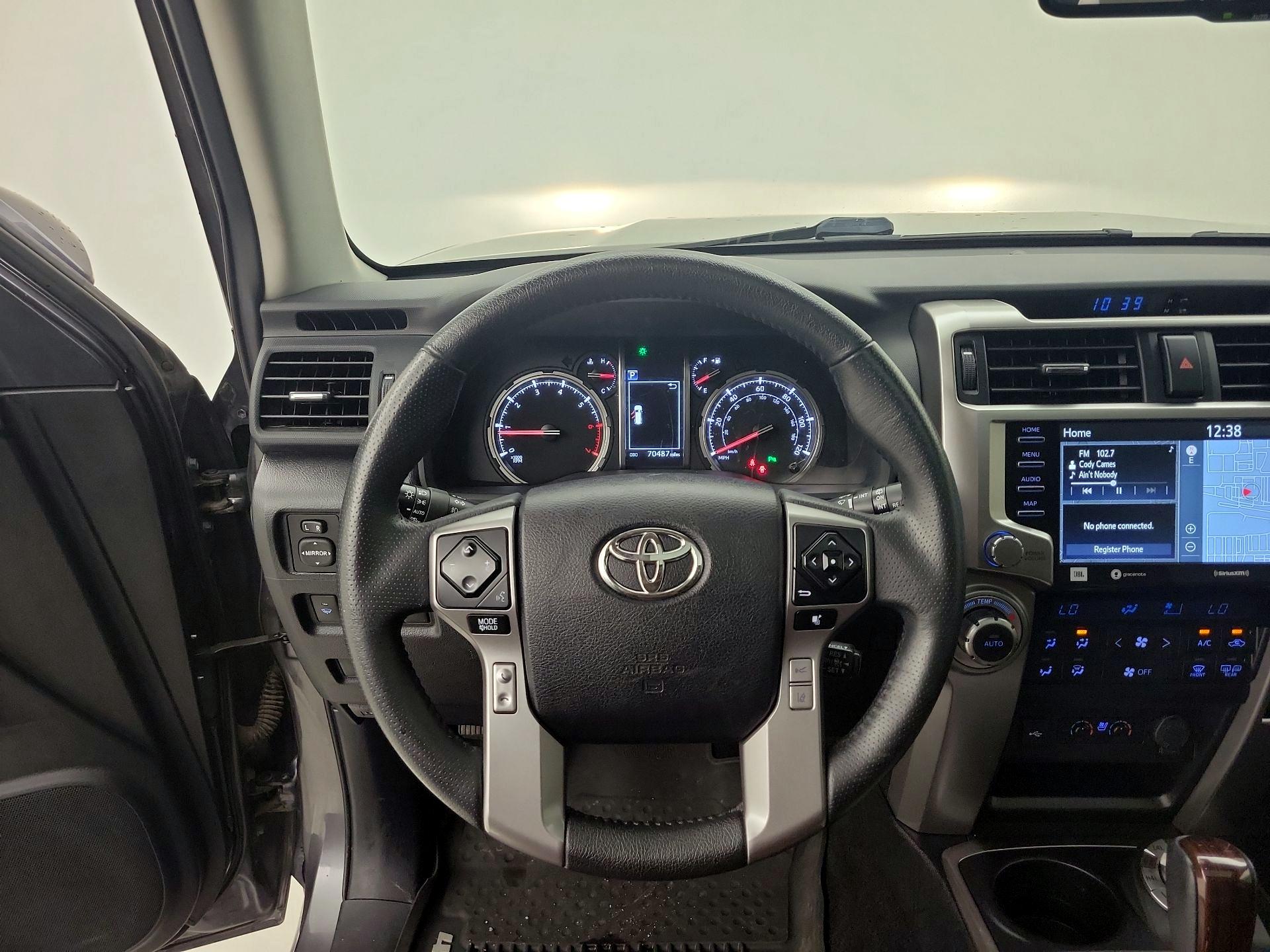 Thumbnail: 2020 Toyota 4Runner - 10