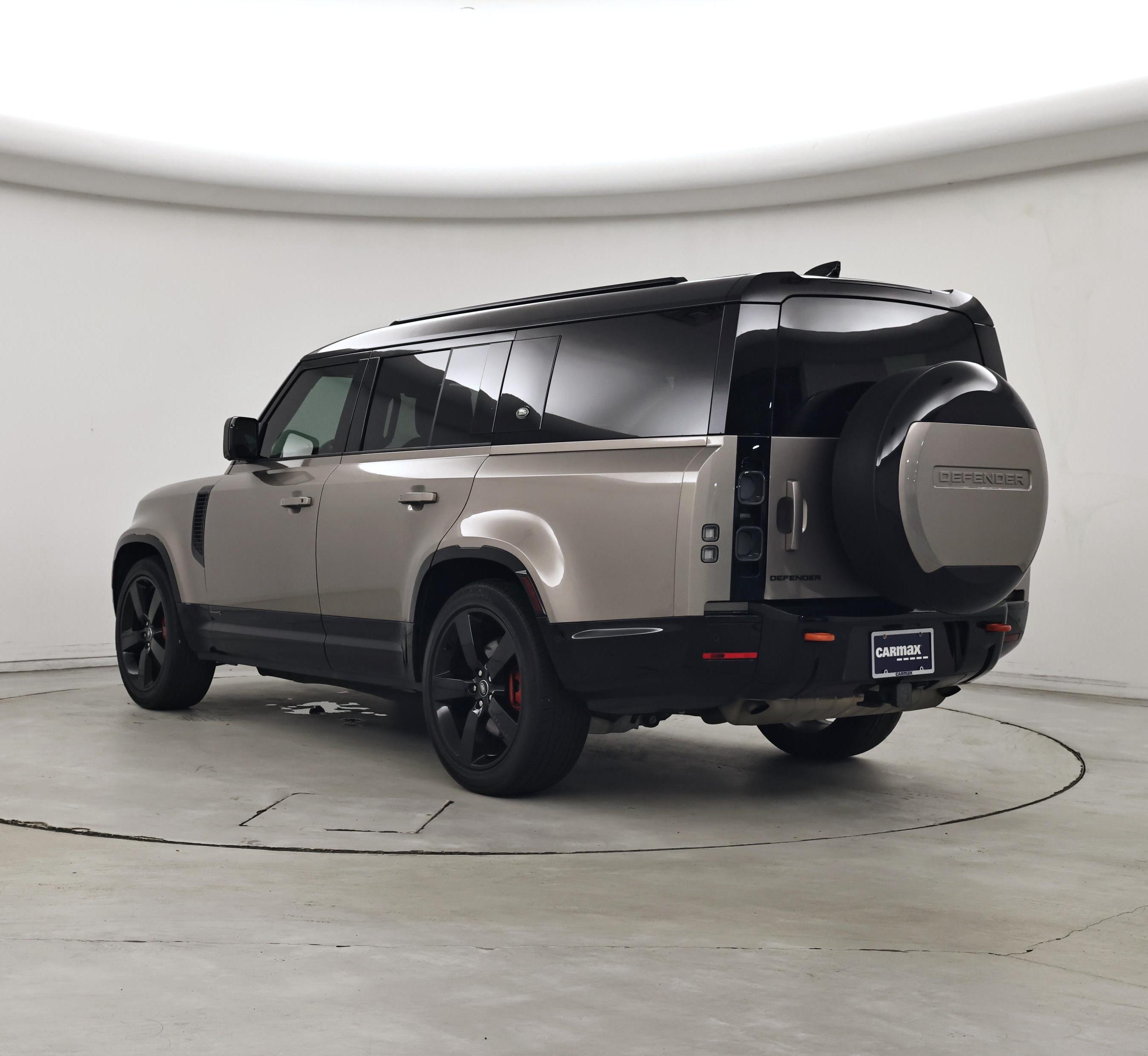Thumbnail: 2023 Land Rover Defender - 2