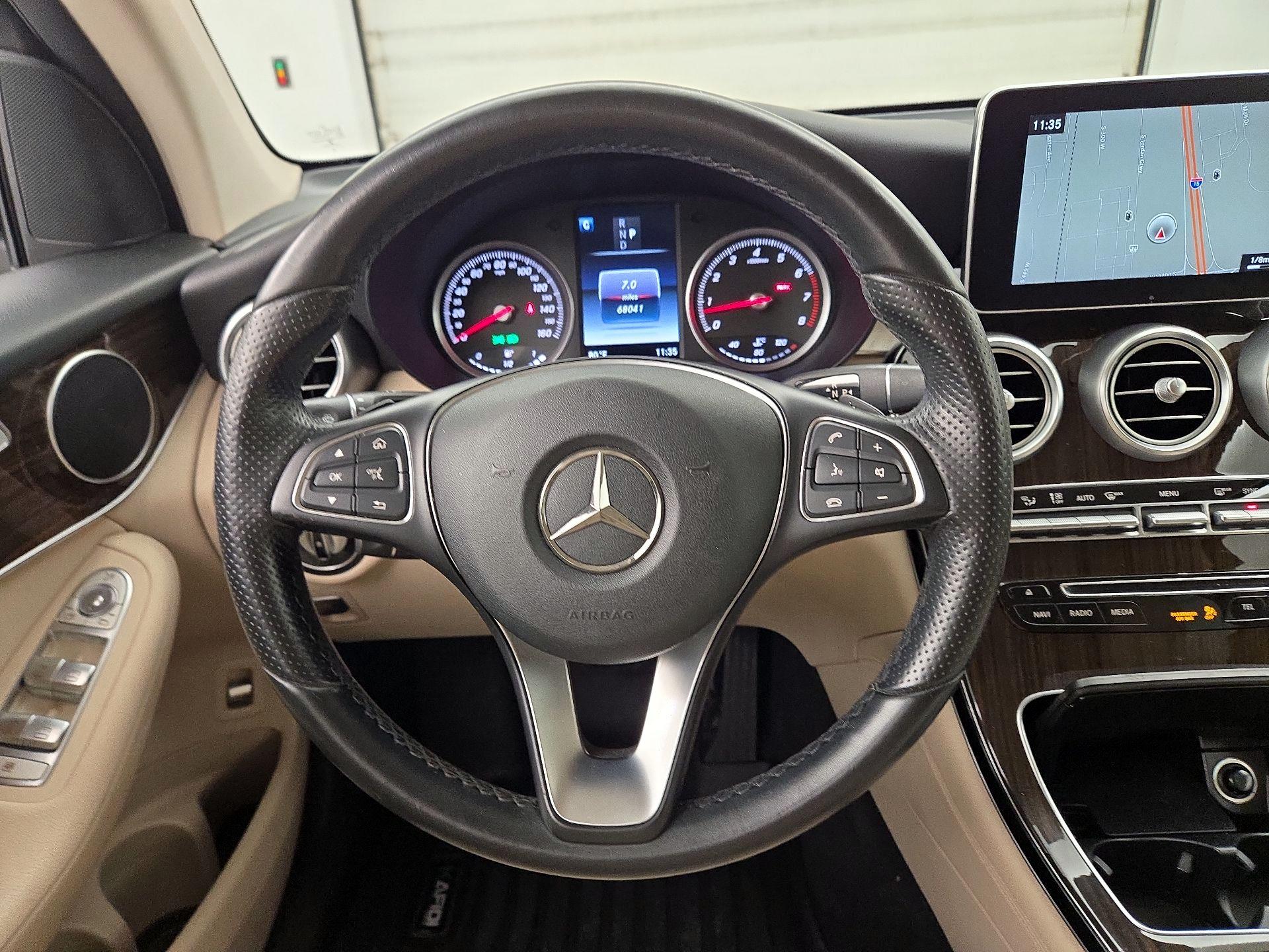 Thumbnail: 2017 Mercedes-Benz GLC - 10