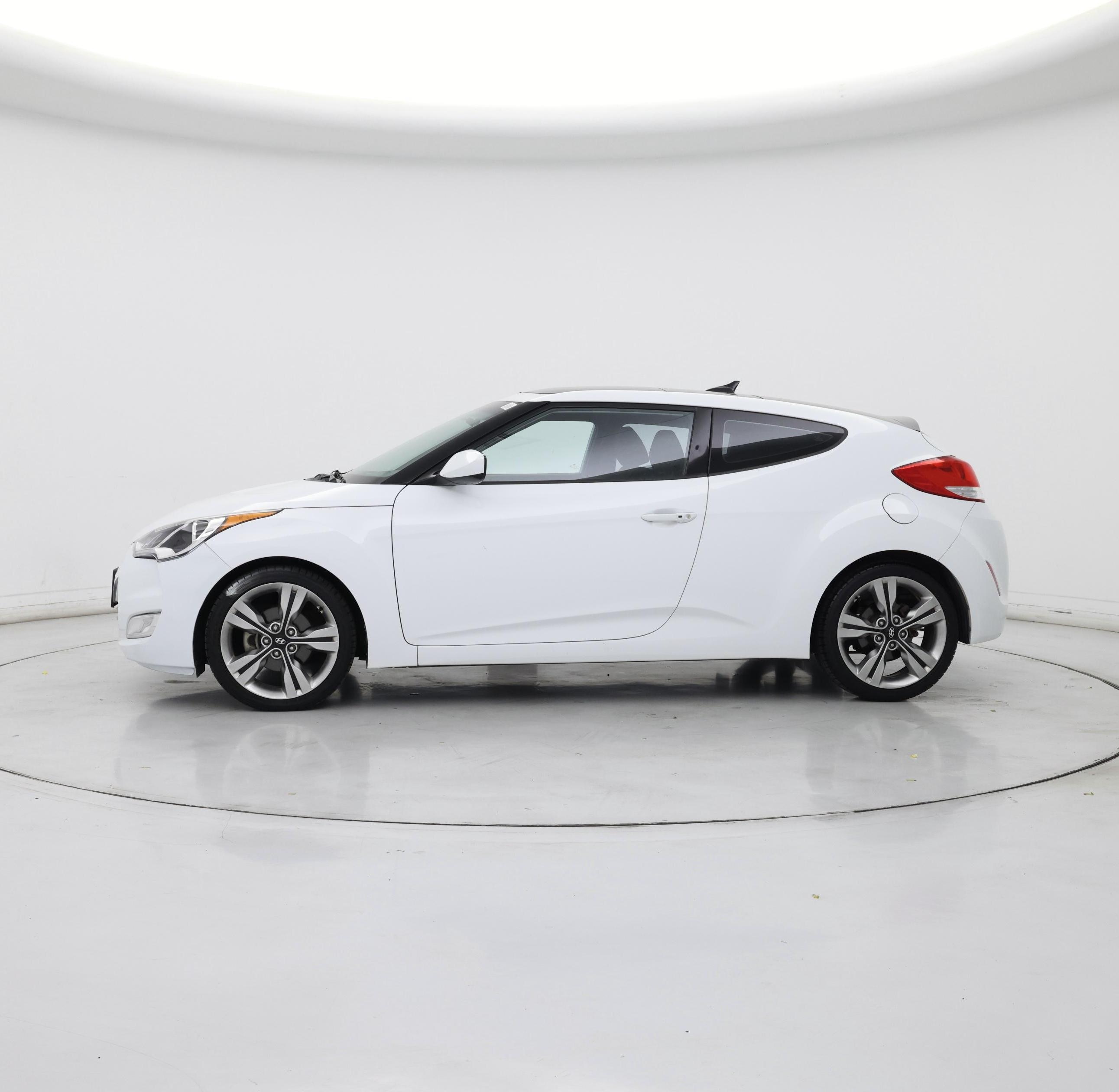 Thumbnail: 2017 Hyundai Veloster - 3