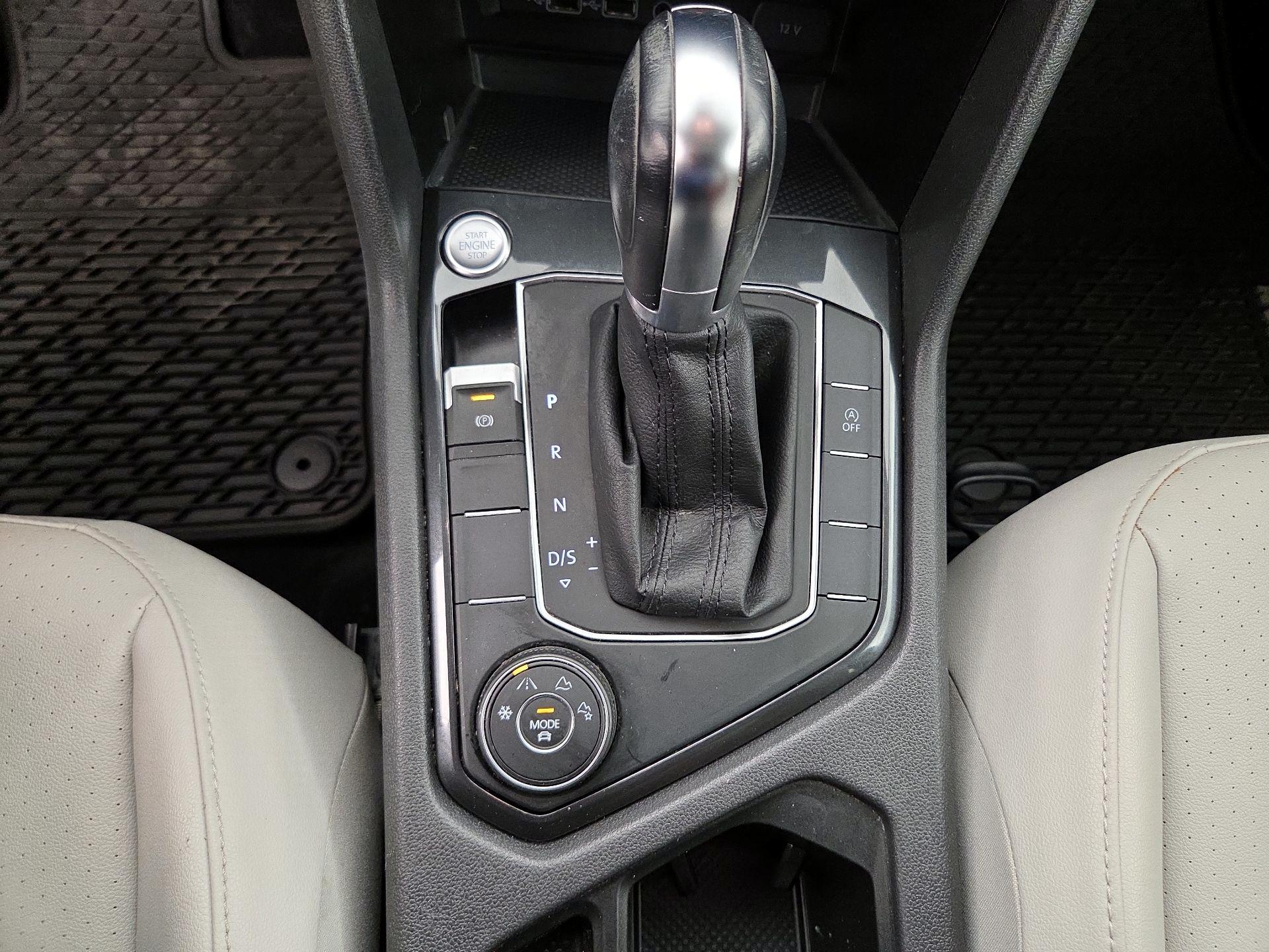 Thumbnail: 2019 Volkswagen Tiguan - 17