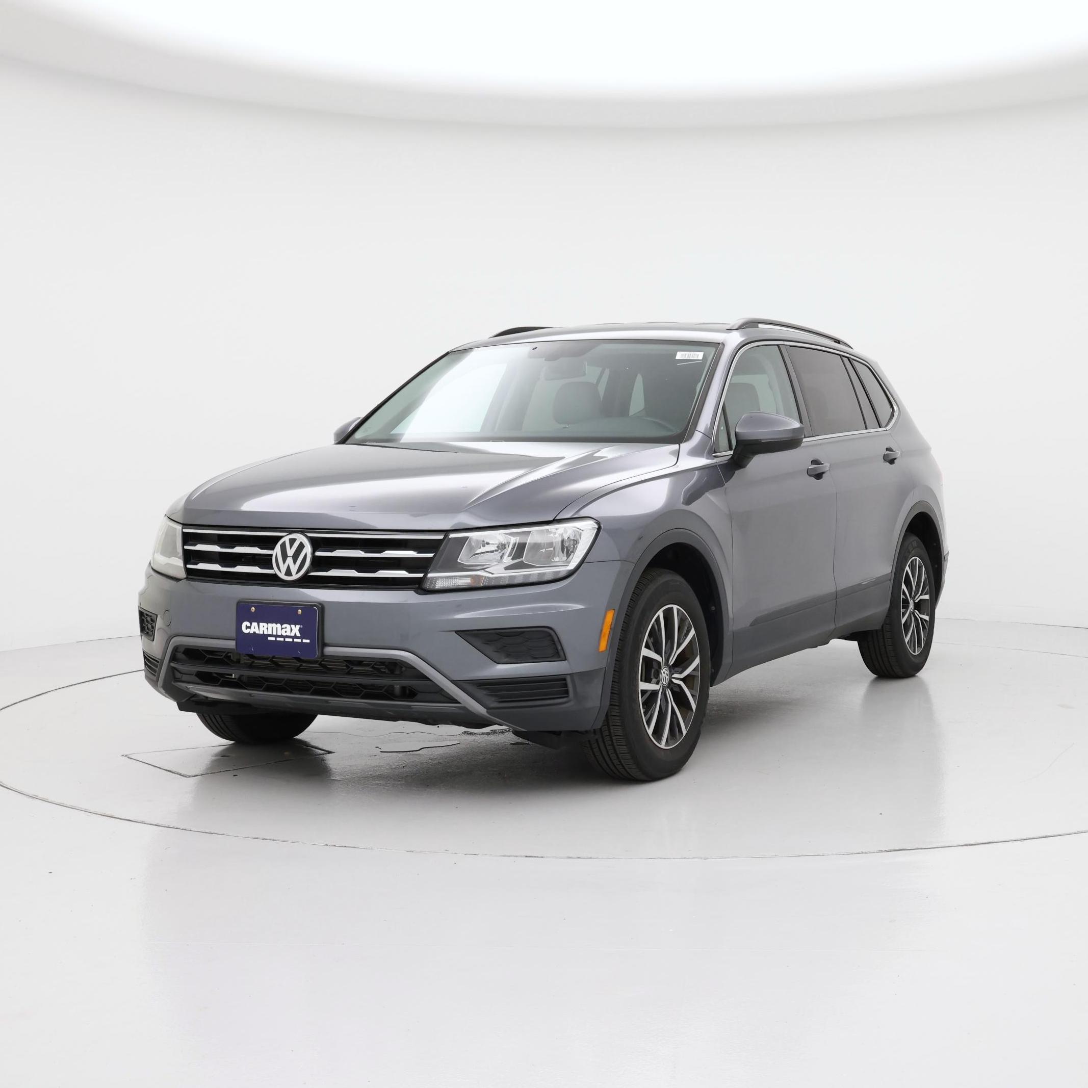 Thumbnail: 2019 Volkswagen Tiguan - 4