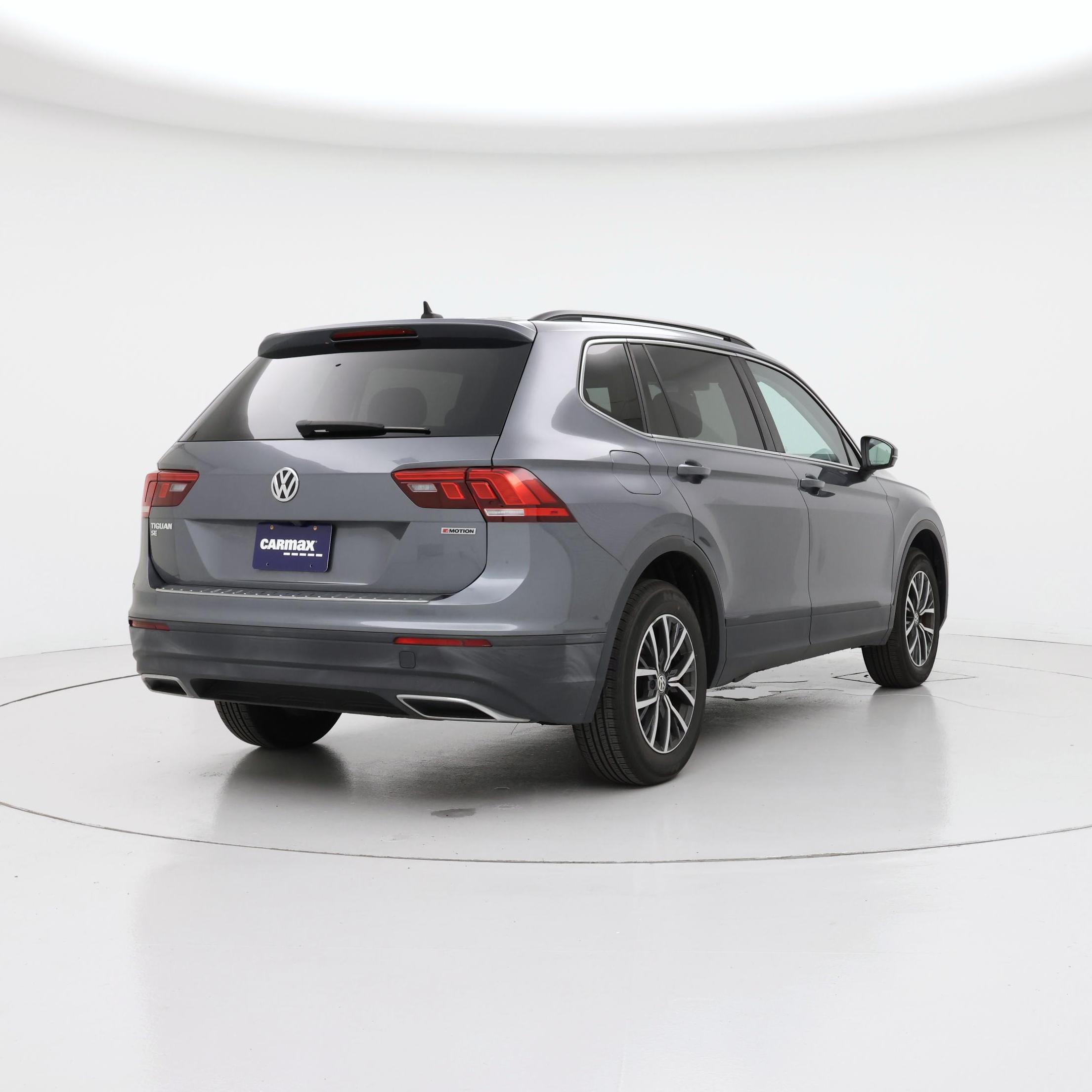Thumbnail: 2019 Volkswagen Tiguan - 8