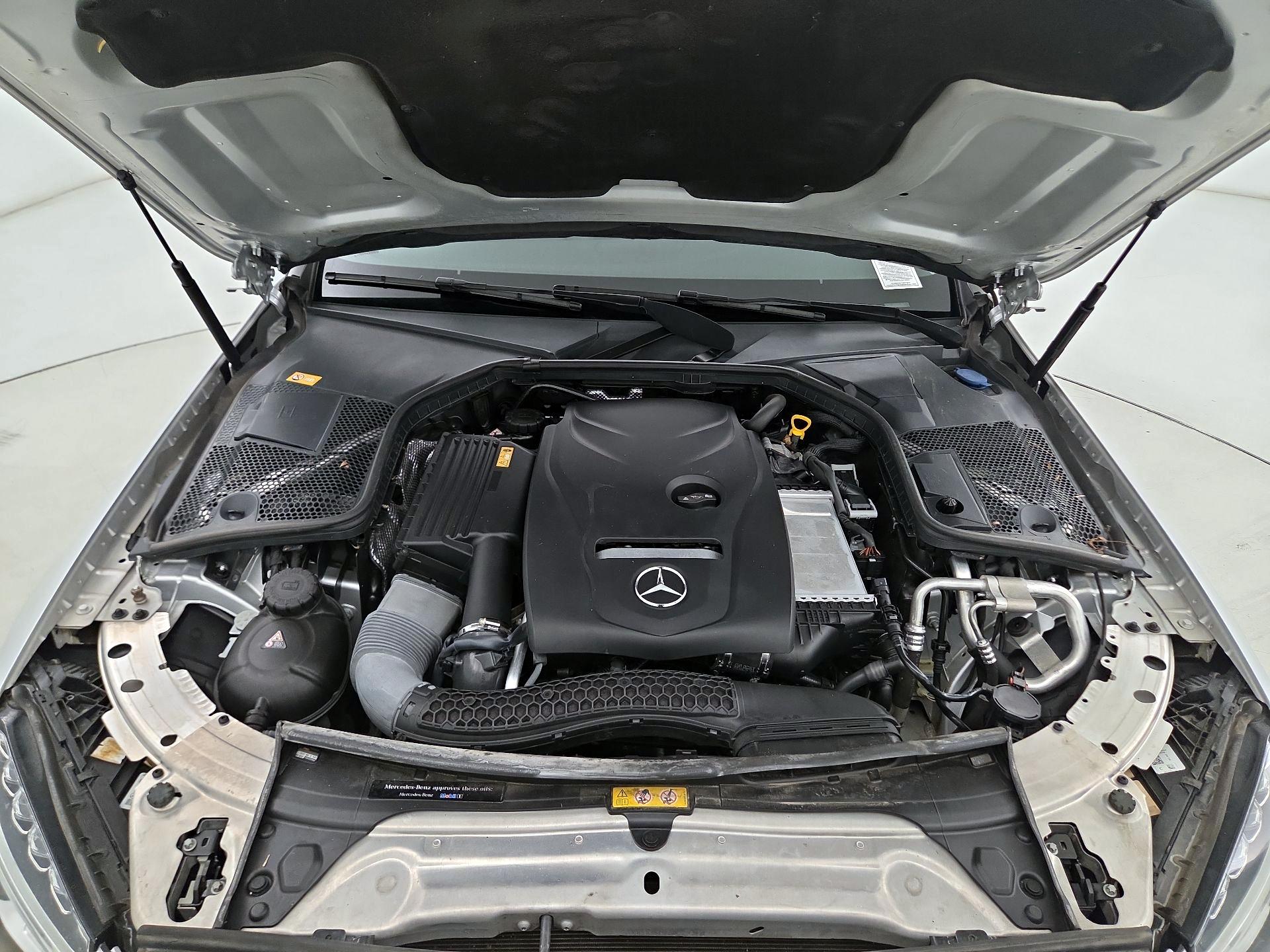 Thumbnail: 2017 Mercedes-Benz C-Class - 20