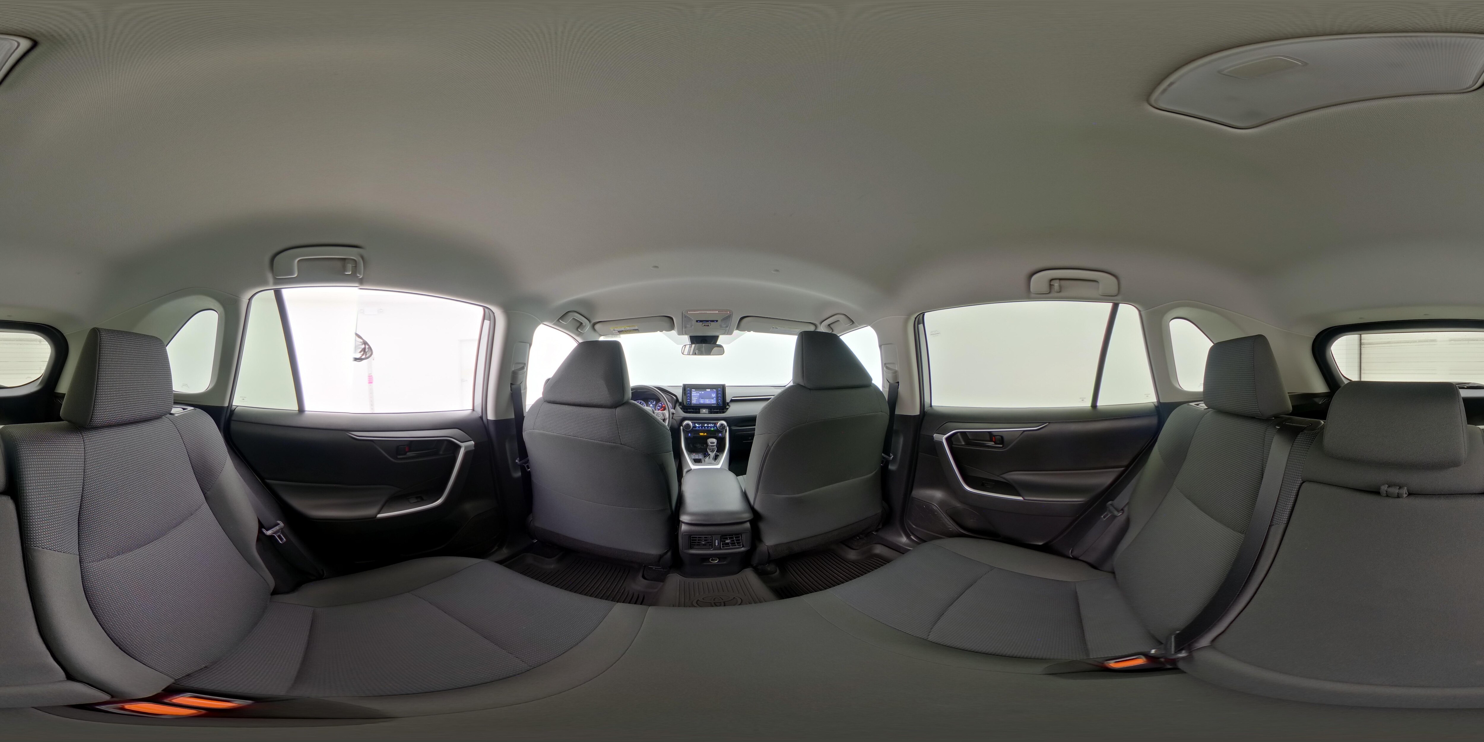 2022 Toyota RAV4 LE - Photo 25