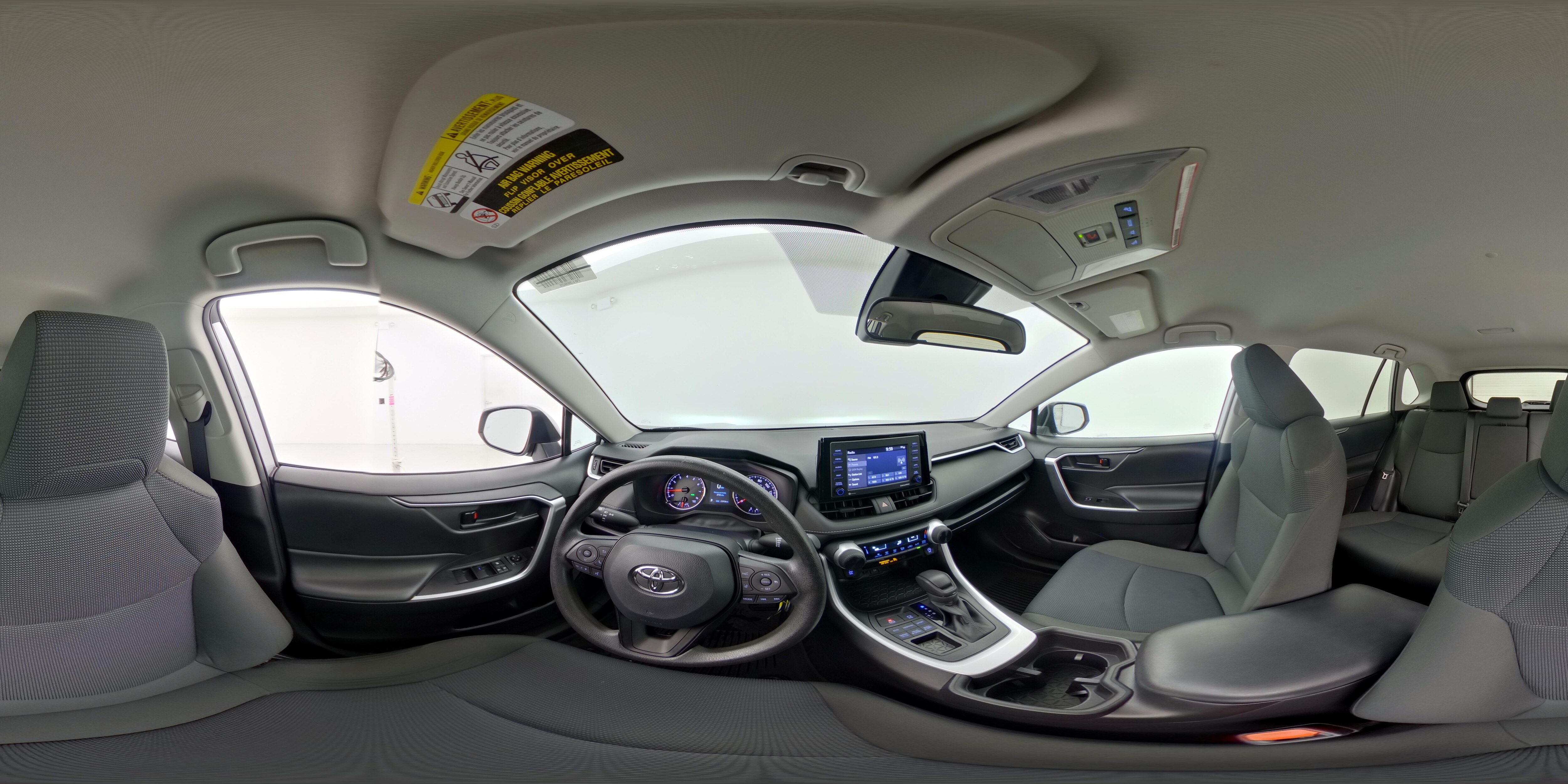 2022 Toyota RAV4 LE - Photo 26
