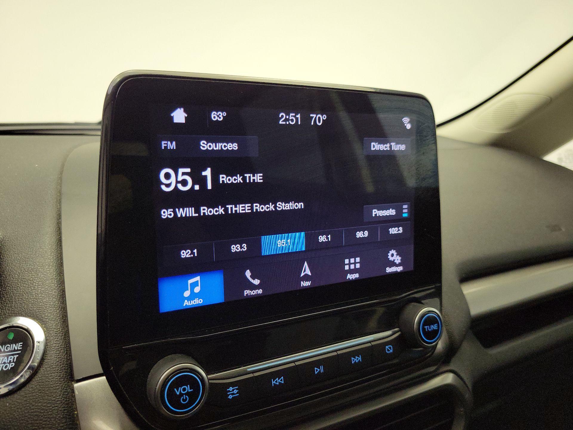 Thumbnail: 2019 Ford EcoSport - 16
