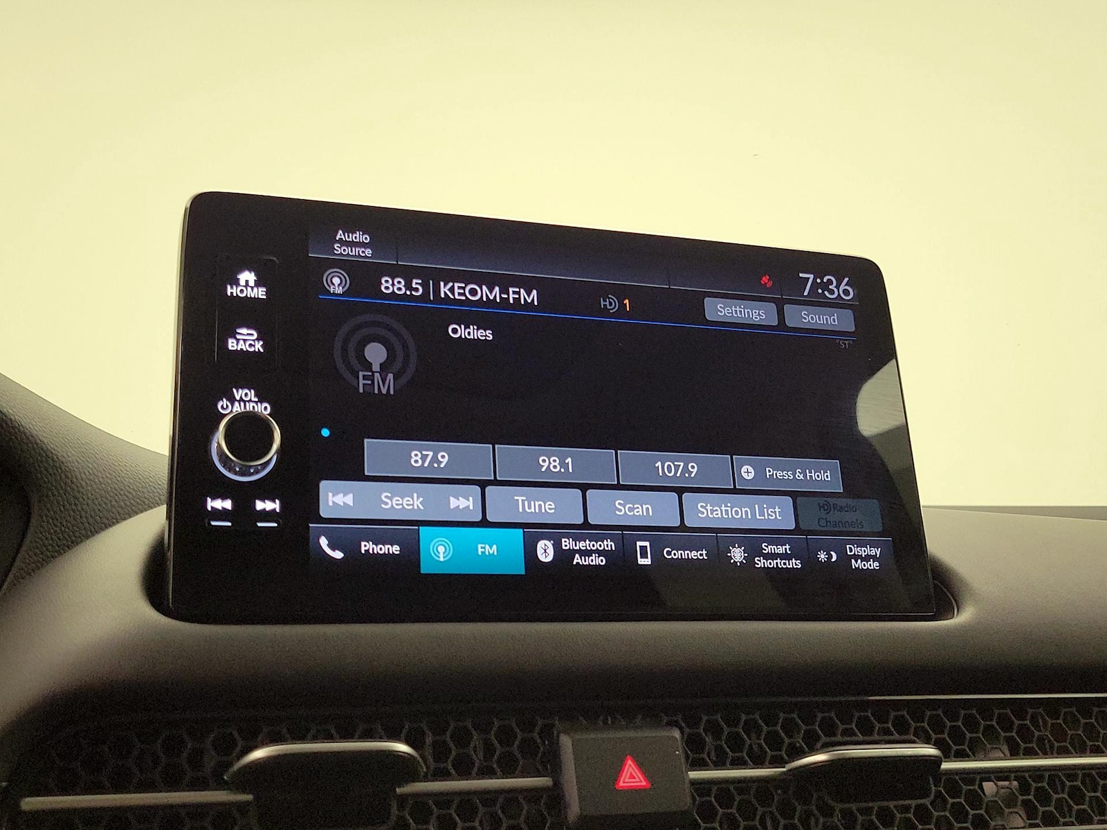 2025 Honda HR-V EX-L - Photo 16