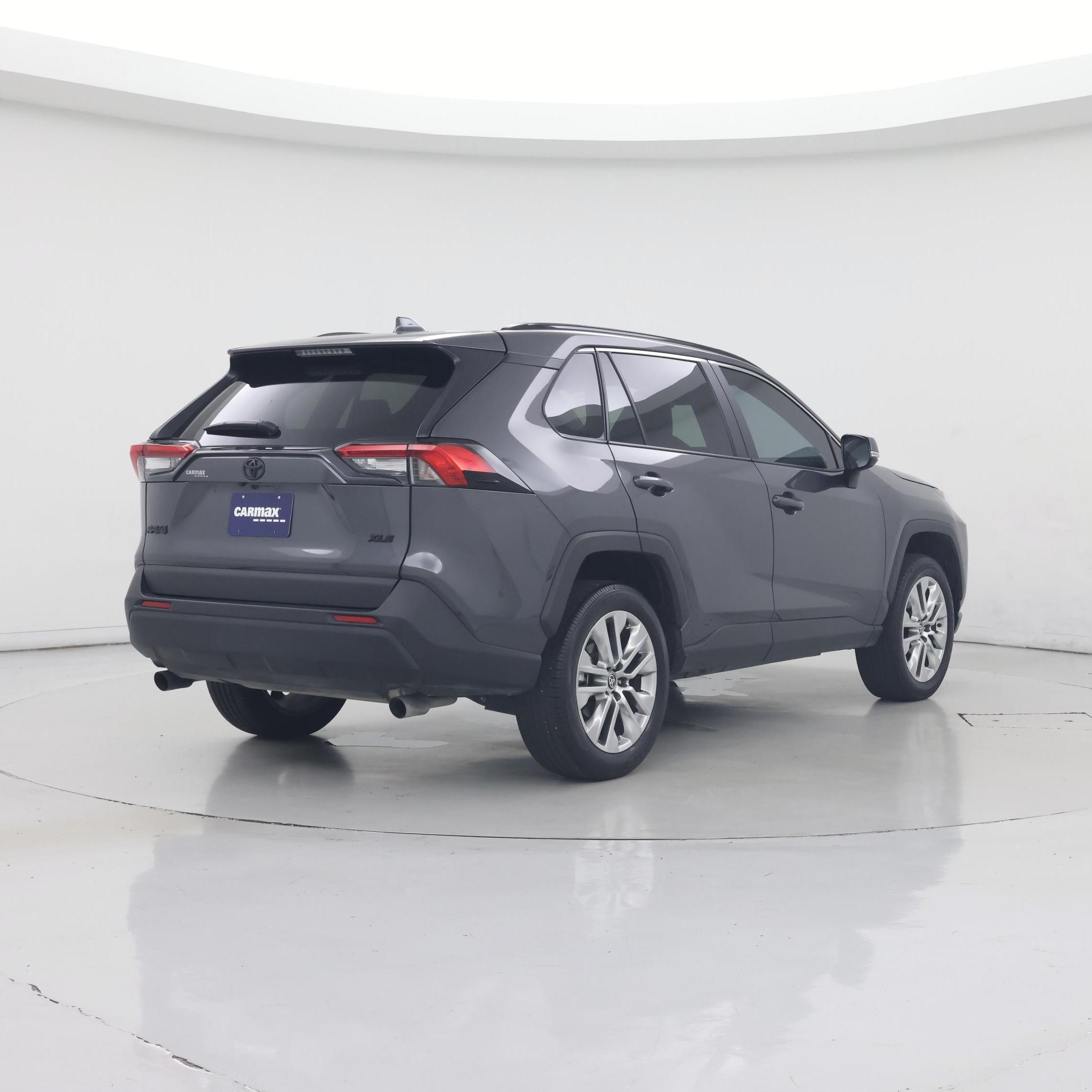 Thumbnail: 2025 Toyota RAV4 - 8