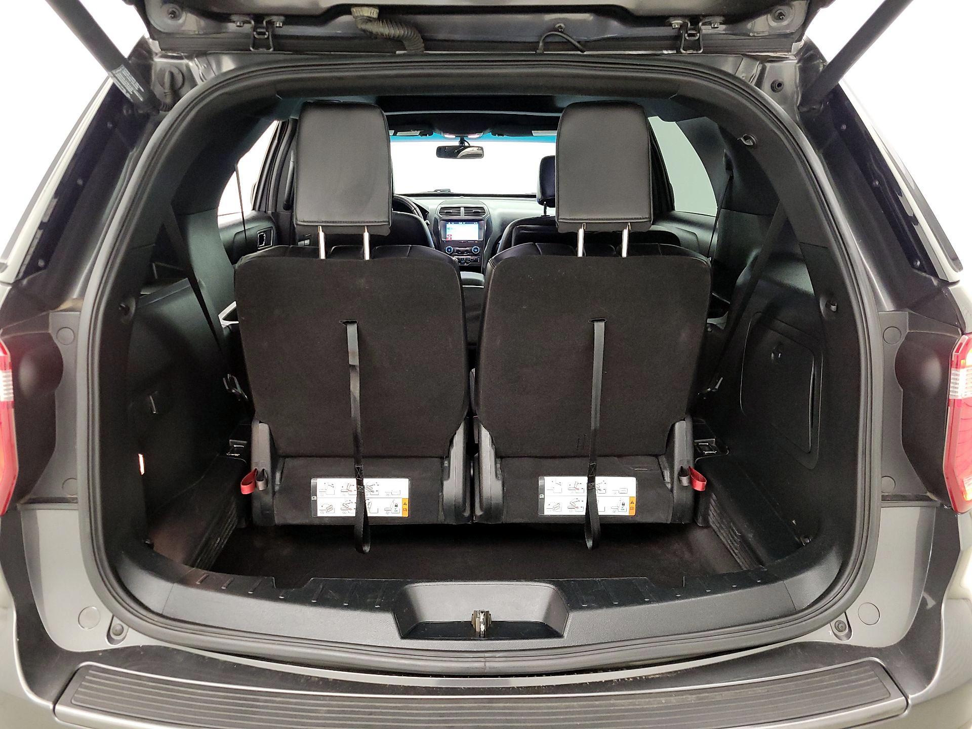 Thumbnail: 2019 Ford Explorer - 20