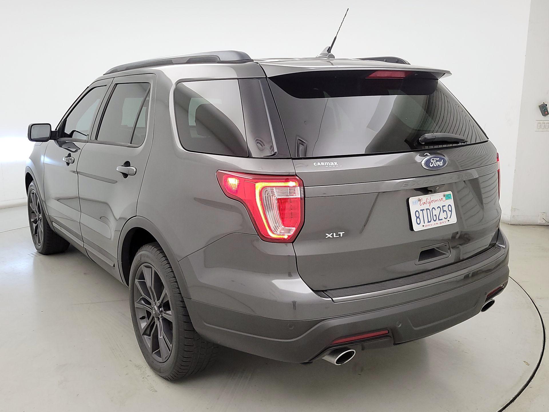 Thumbnail: 2019 Ford Explorer - 7