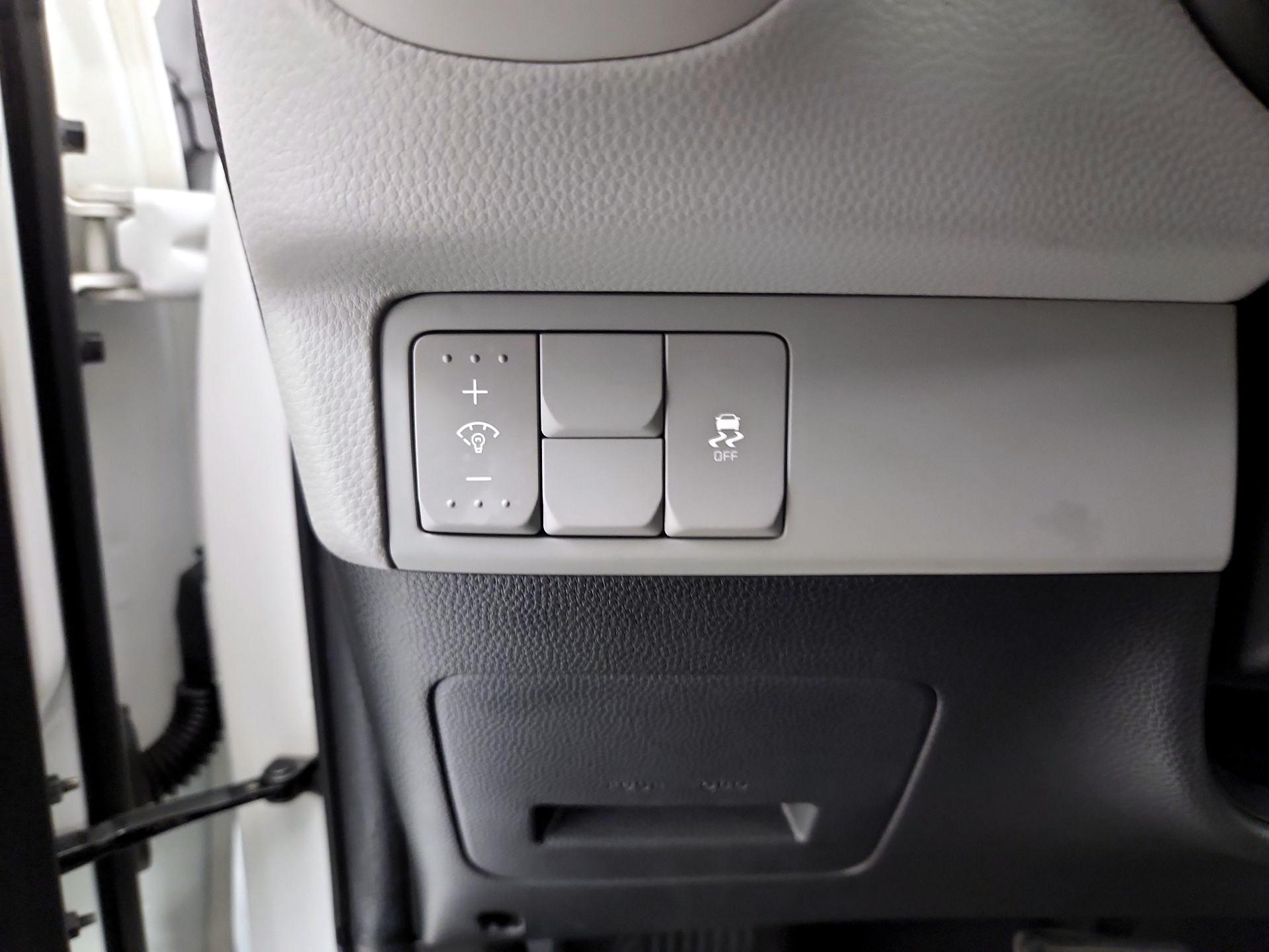Thumbnail: 2016 Kia Soul - 13