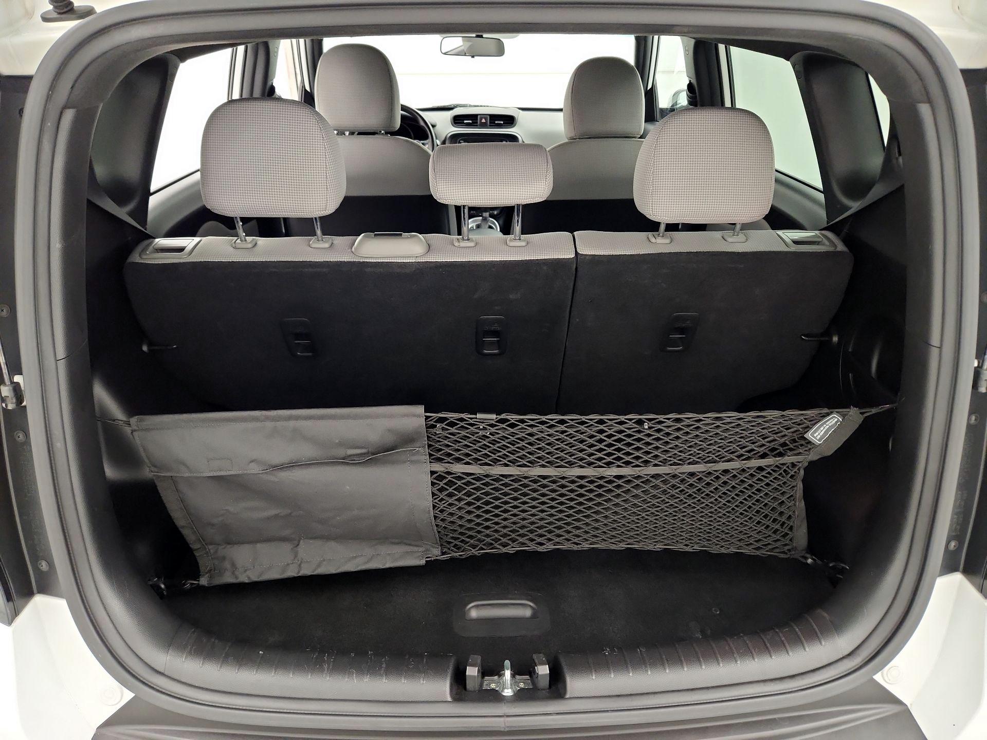 Thumbnail: 2016 Kia Soul - 19