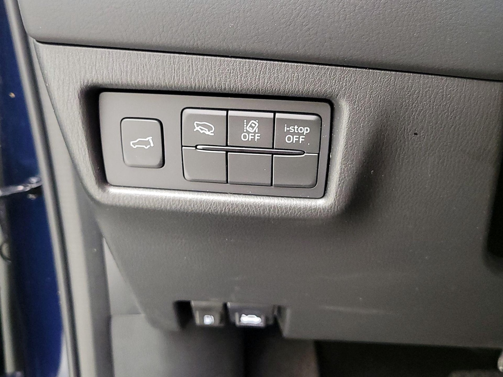 2025 Mazda CX-5 S Preferred package - Photo 14