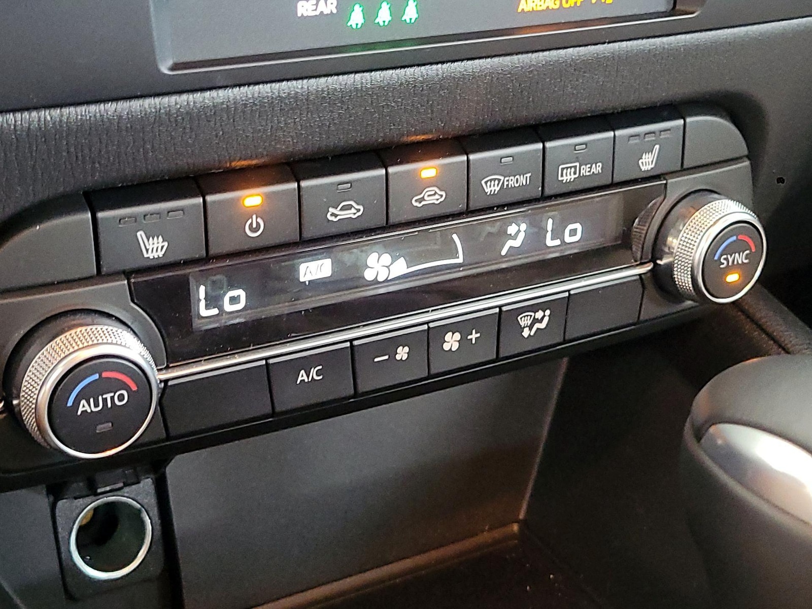 2025 Mazda CX-5 S Preferred package - Photo 17
