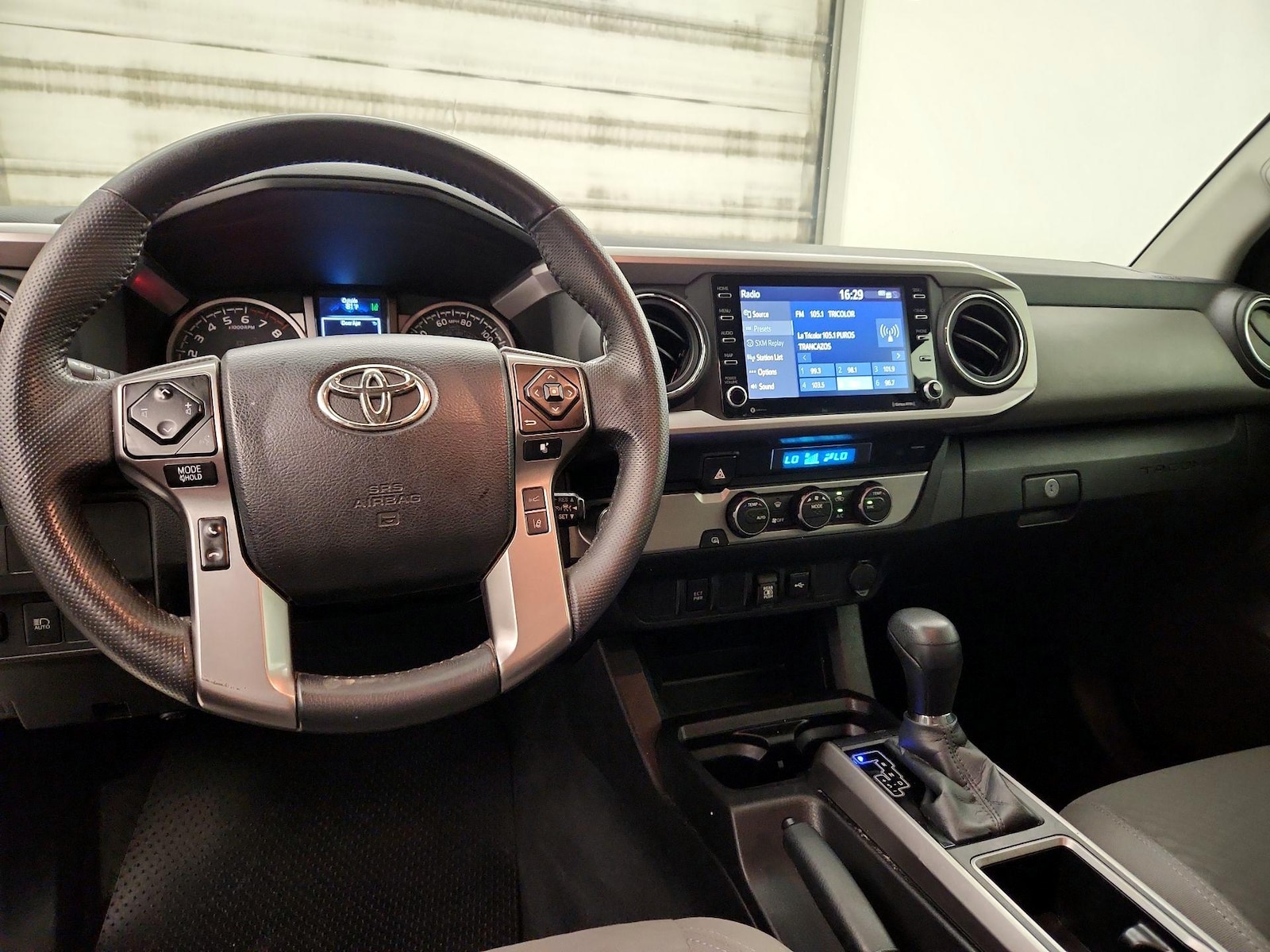2023 Toyota Tacoma SR5 - Photo 10
