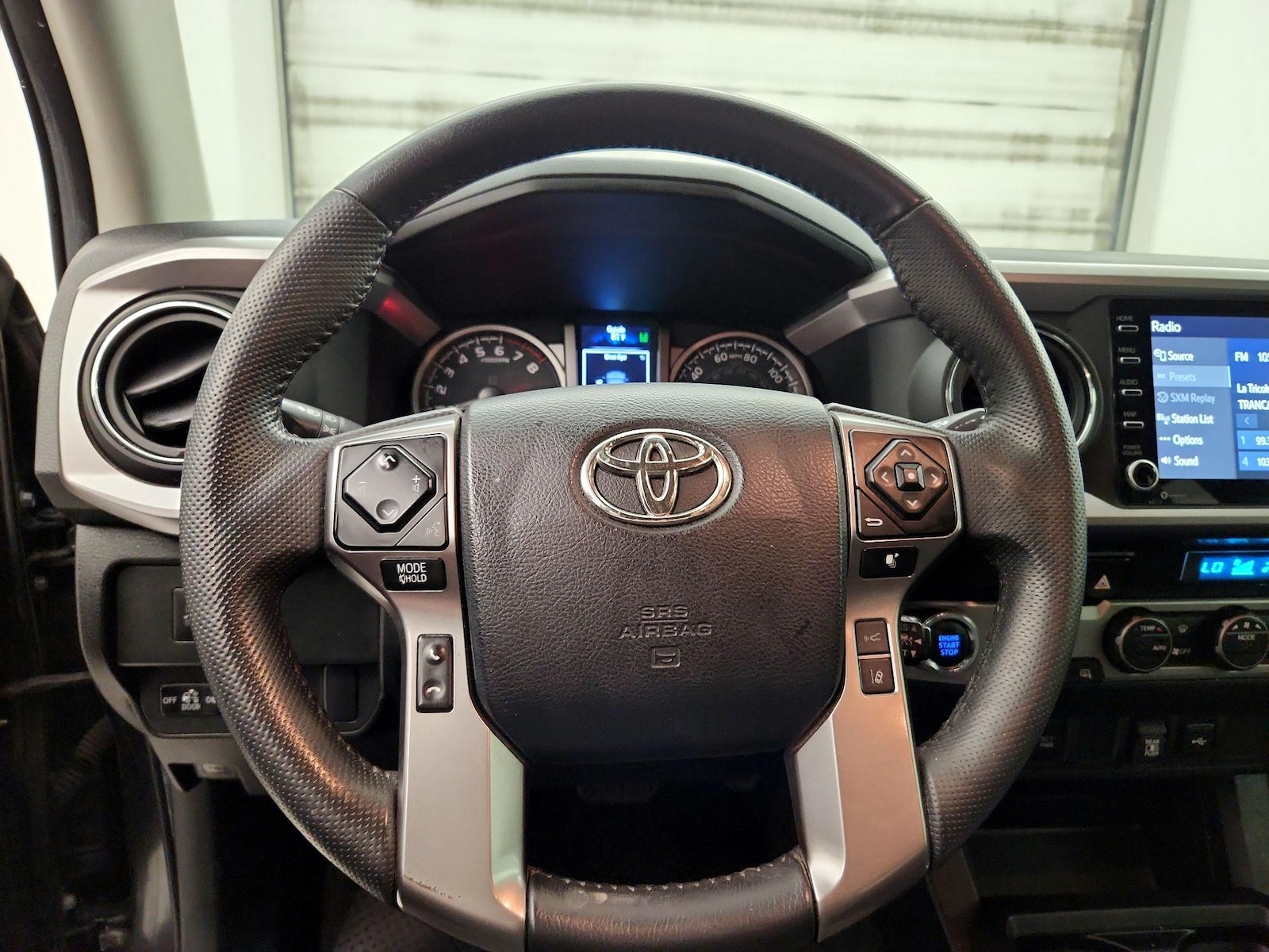 2023 Toyota Tacoma SR5 - Photo 11