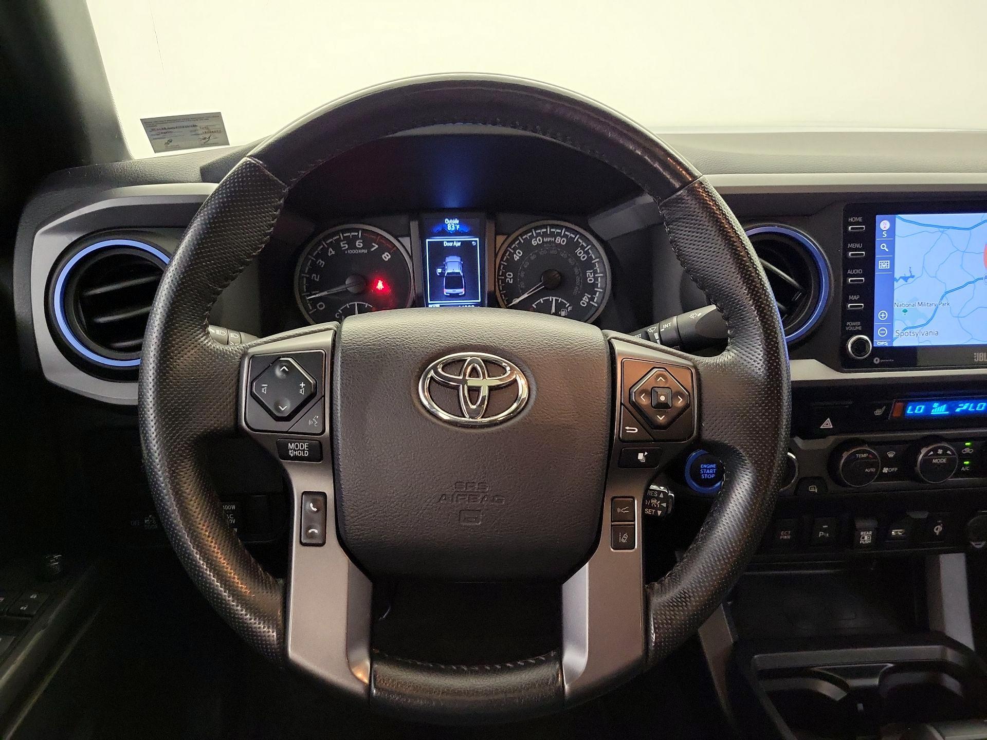 Thumbnail: 2021 Toyota Tacoma - 10