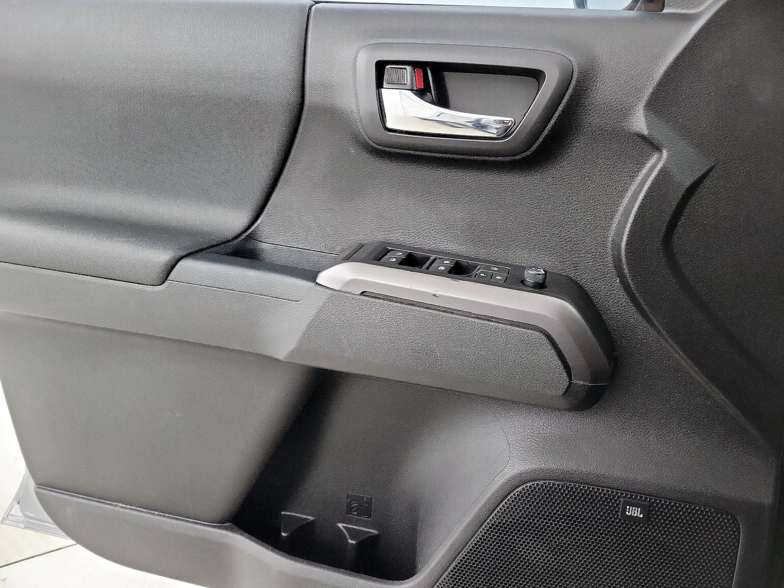 2021 Toyota Tacoma TRD Off Road - Photo 13