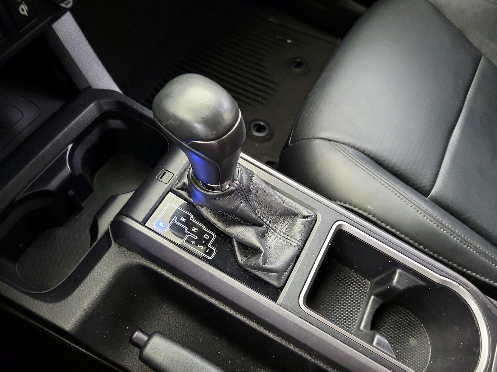 2021 Toyota Tacoma TRD Off Road - Photo 19