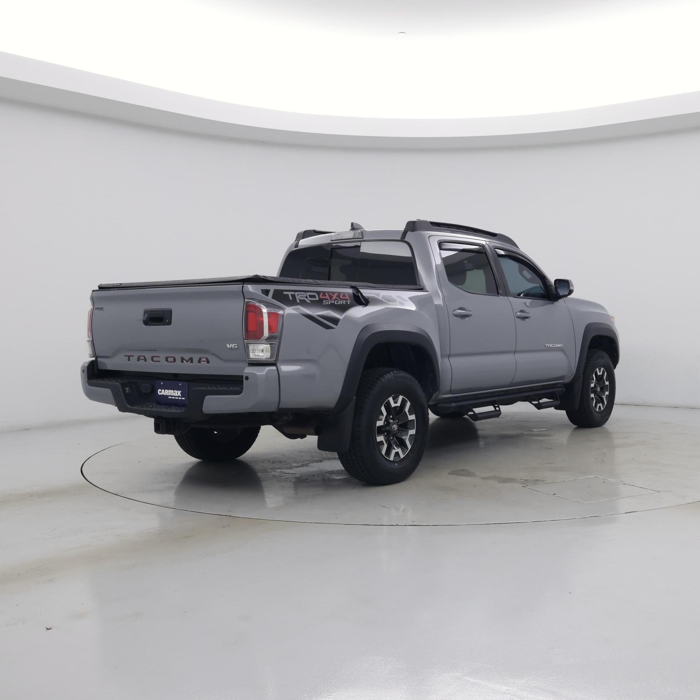 Thumbnail: 2021 Toyota Tacoma - 8