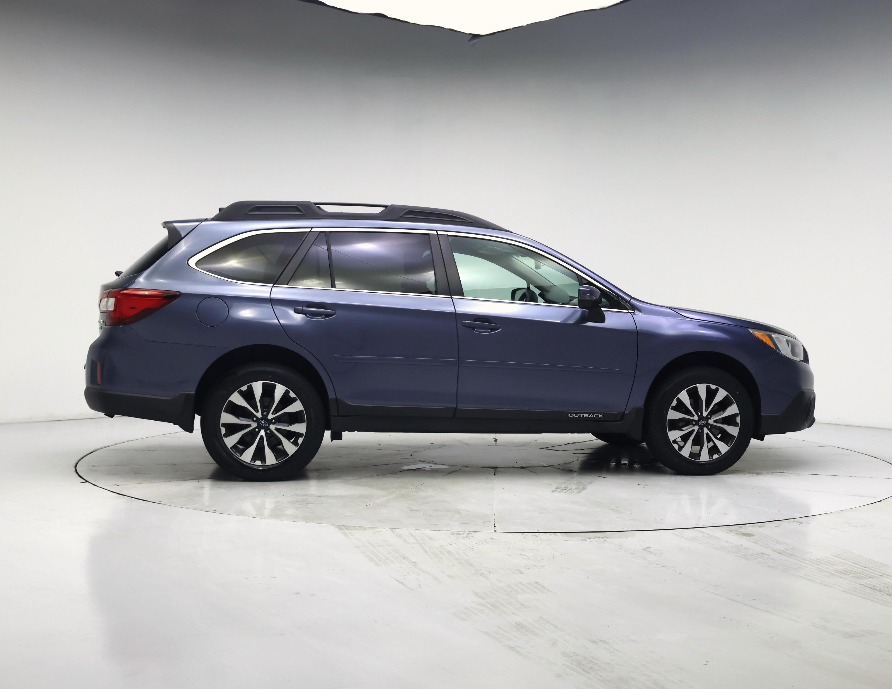 Thumbnail: 2016 Subaru Outback - 7