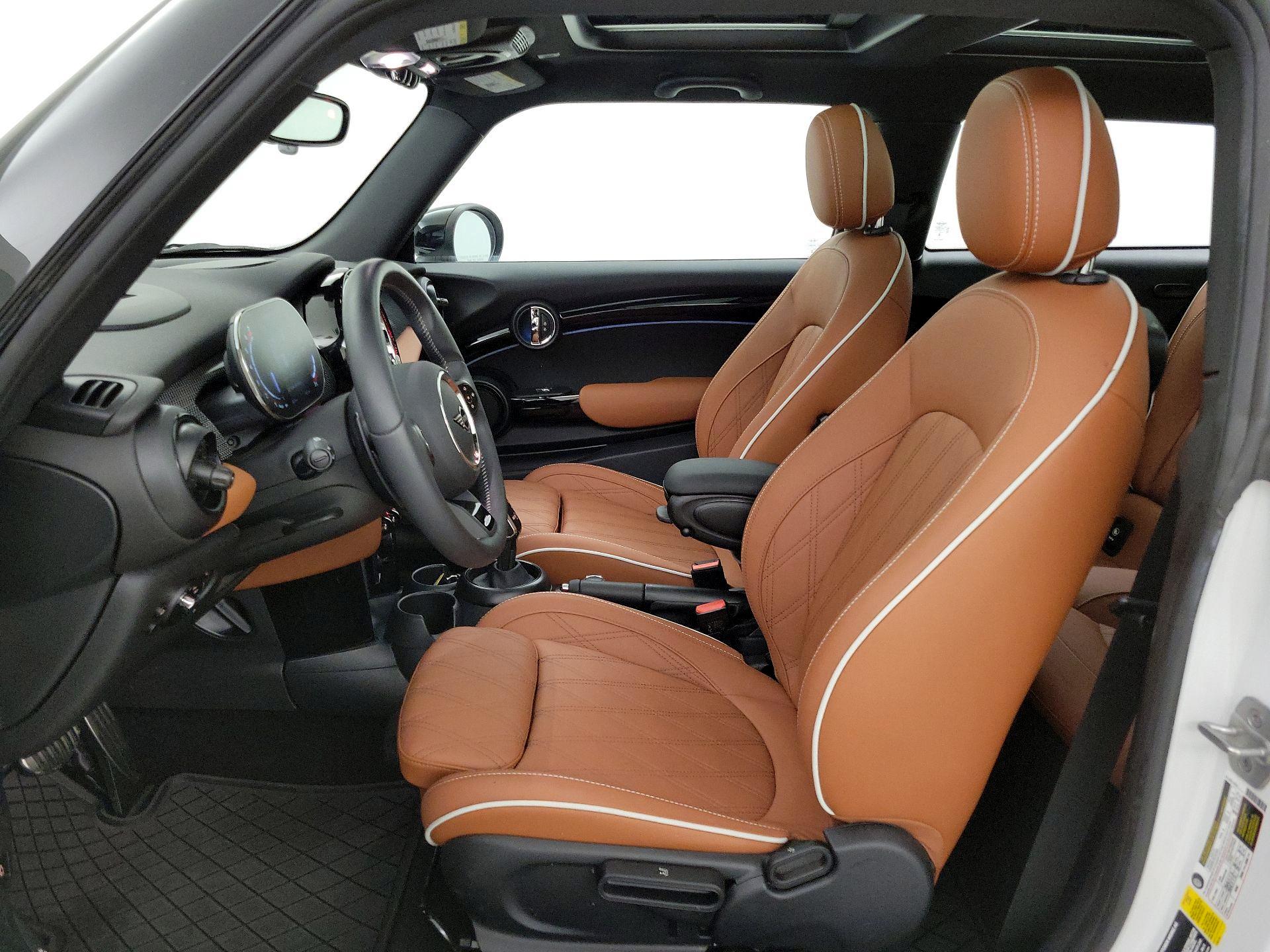 Thumbnail: 2024 MINI Cooper Hardtop - 11