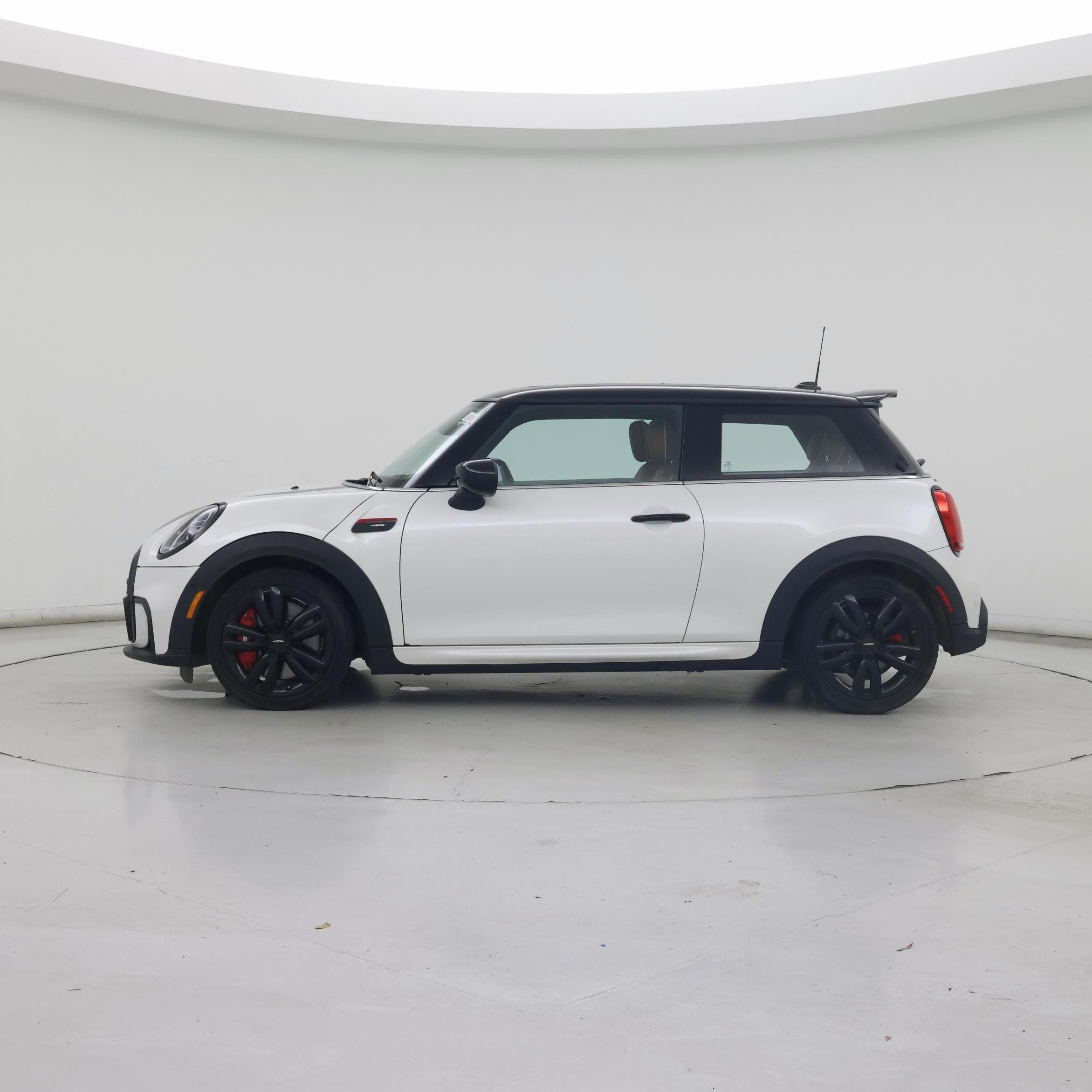 Thumbnail: 2024 MINI Cooper Hardtop - 3